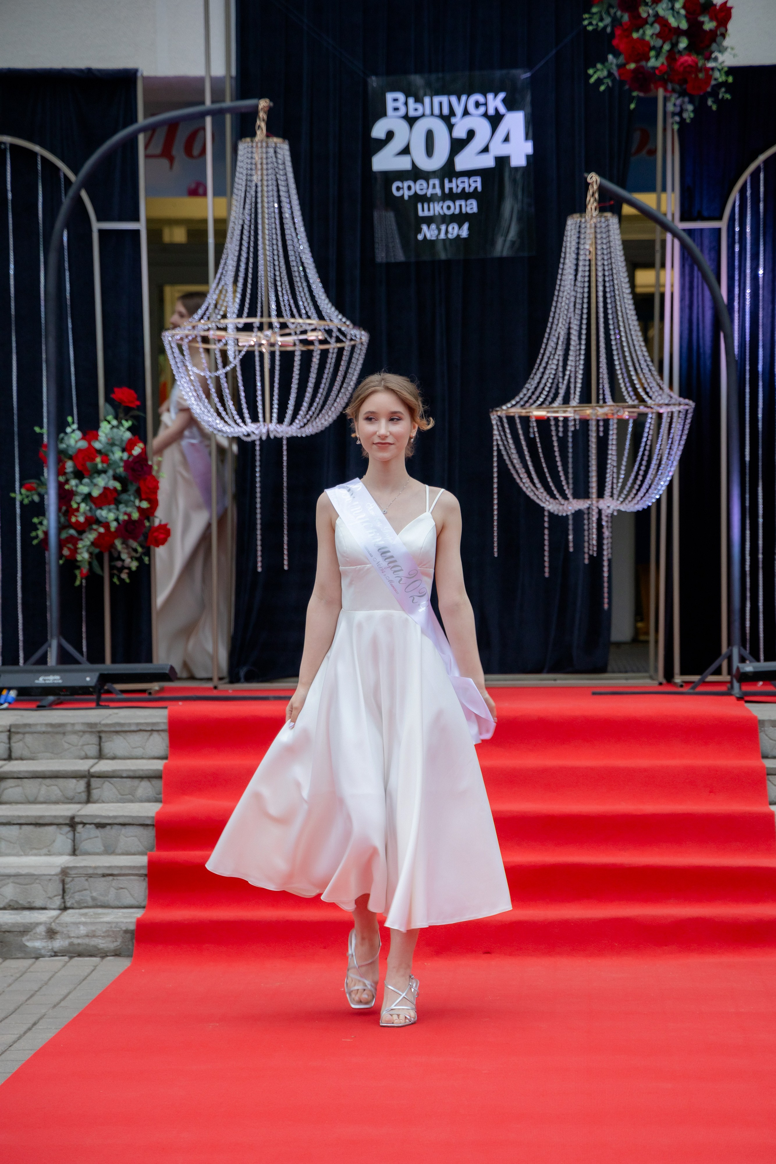 Школьный выпускной 2024 год в Соколе (Минск). Свадебный фотограф в Минске/Беларуси Сергей Спиридонов