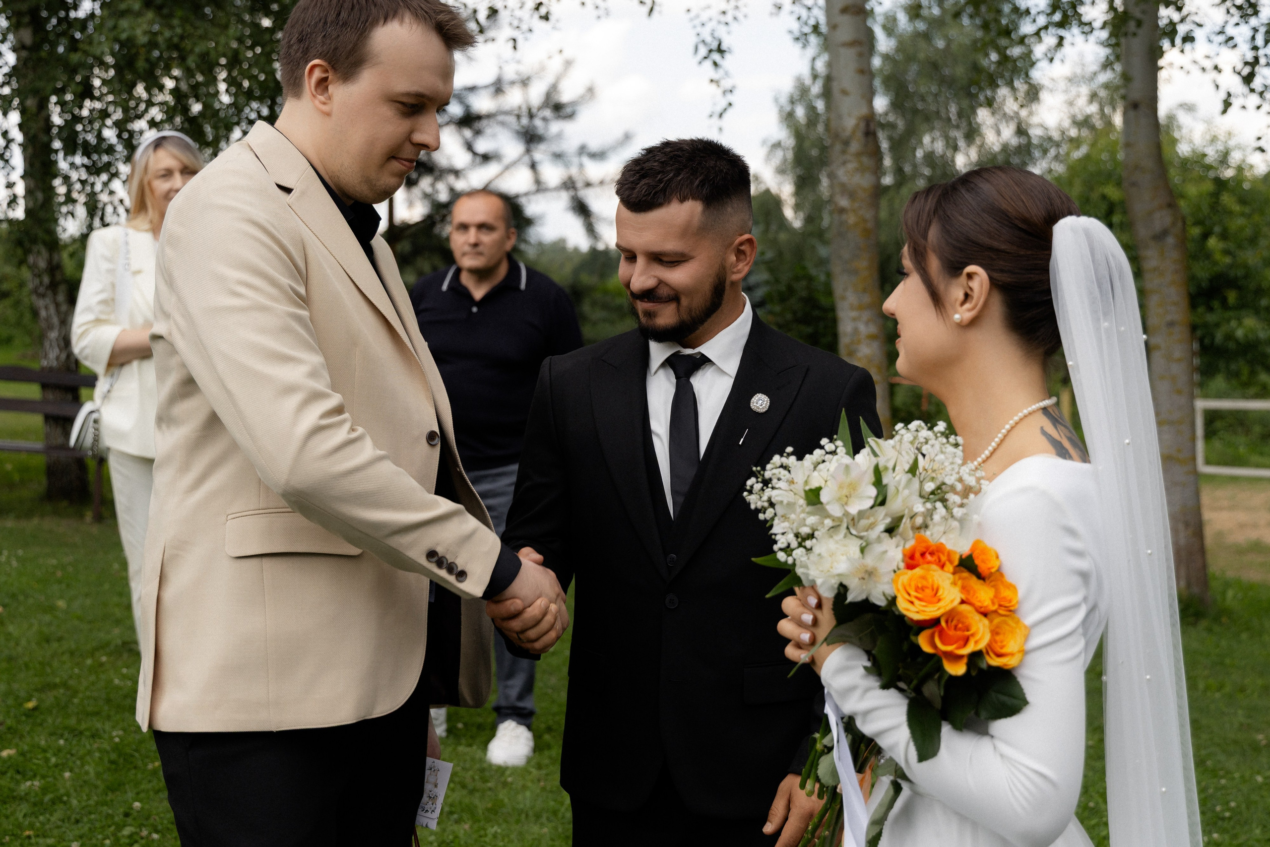 Свадебная фотосессия в агроусадьбе Лабодянка в Минске. Свадебный фотограф в Минске/Беларуси Сергей Спиридонов