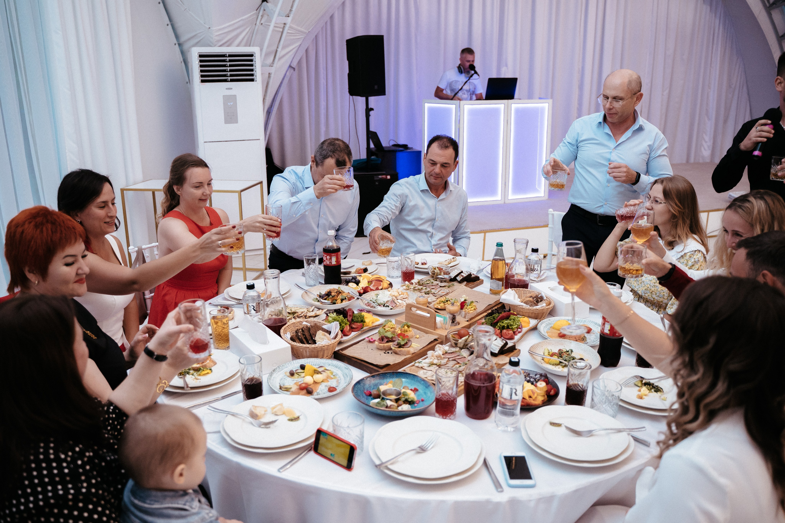 Ави Центр. Свадебный фотограф в Симферополе