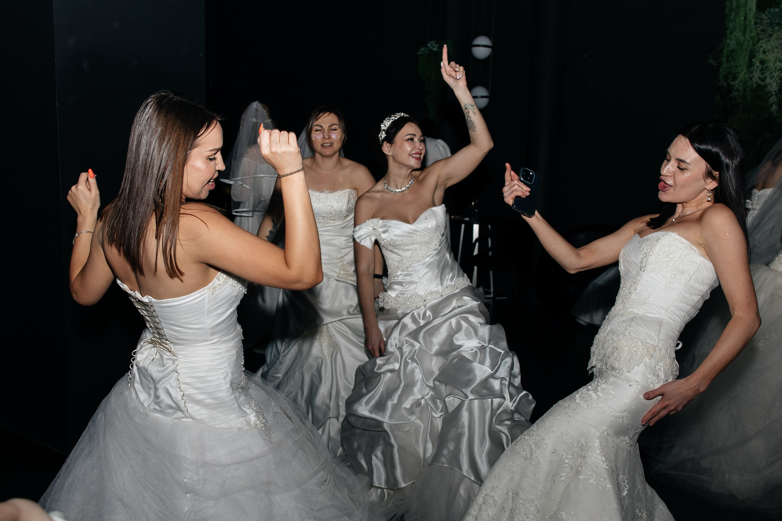 Вечеринка «Сбежавшая невеста» в WOW Loft. Фотограф в Санкт-Петербурге Вагнер Юлия