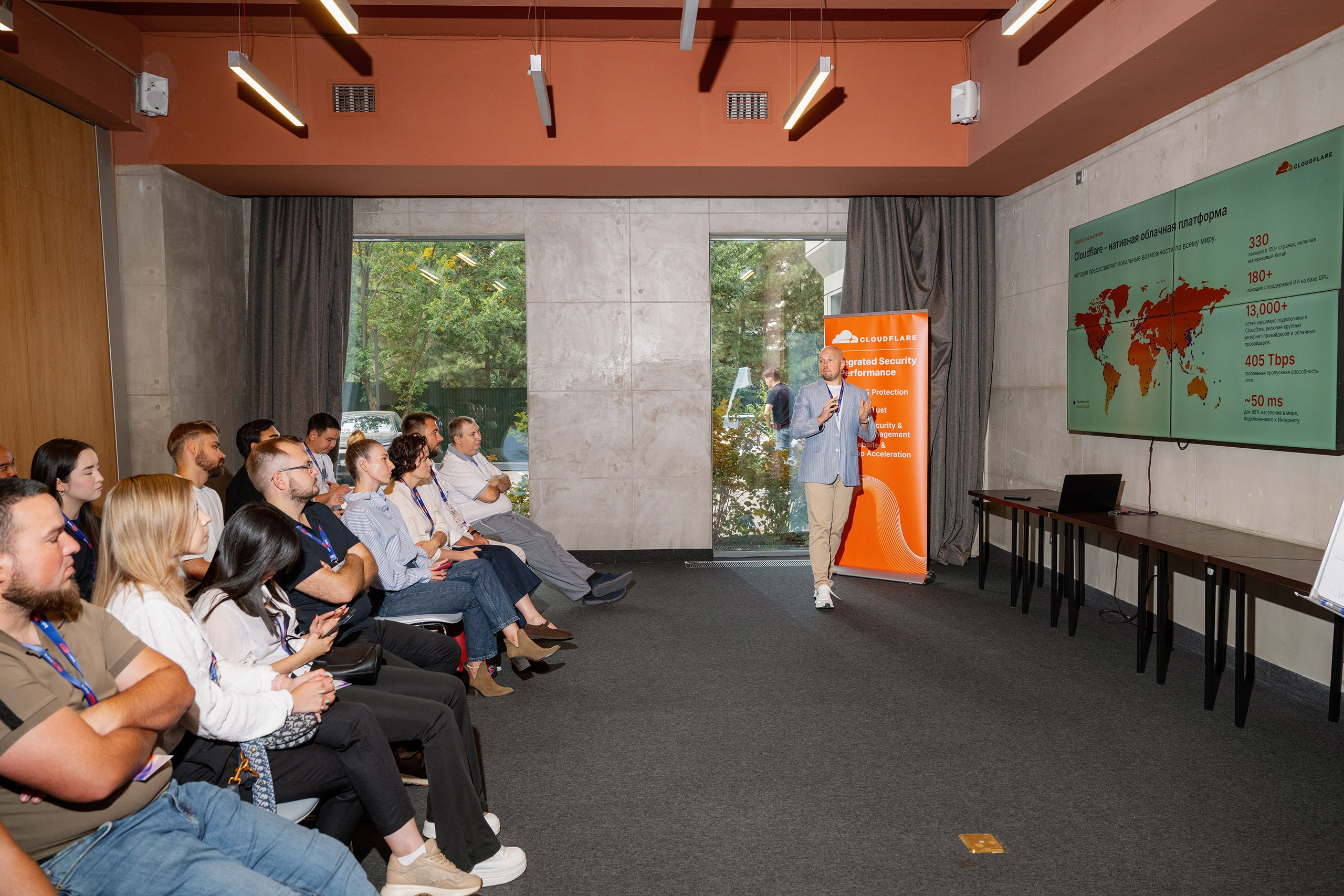 Конференция/Игра в тенис — BakoTech&Cloudfire. Фотограф в Алматы — Алексей Коньков | Репортаж, свадьбы, портреты