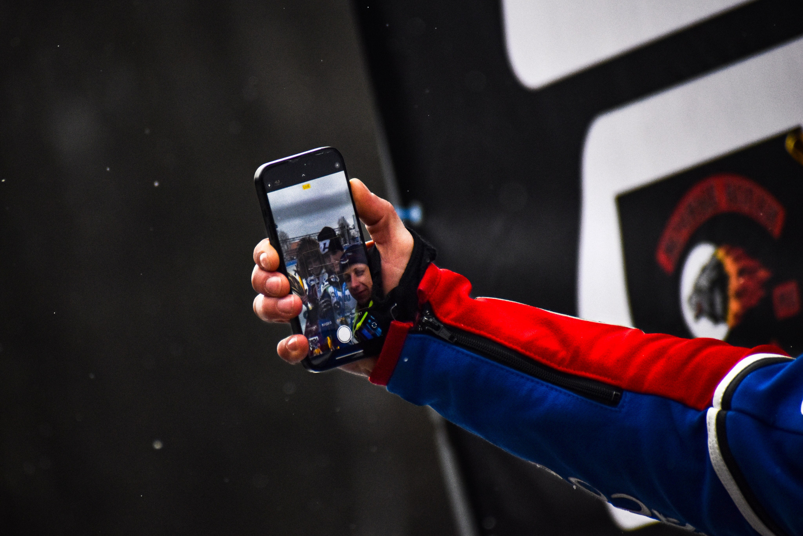 Ледовый спидвей 2025. Голосов Дмитрий — автоспортивный фотограф