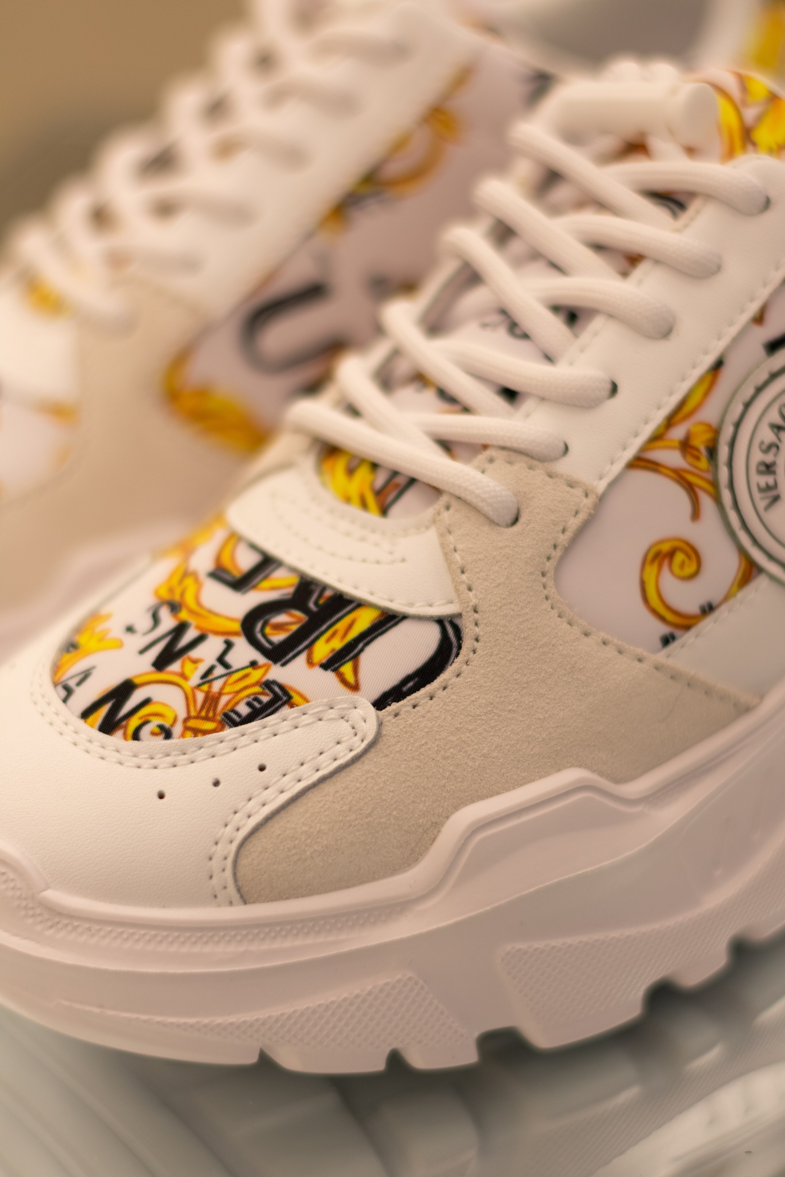 Для организаций. Предметная фотосессия для обувного магазина Capsula. Фотограф/видеограф Богдан Голованов