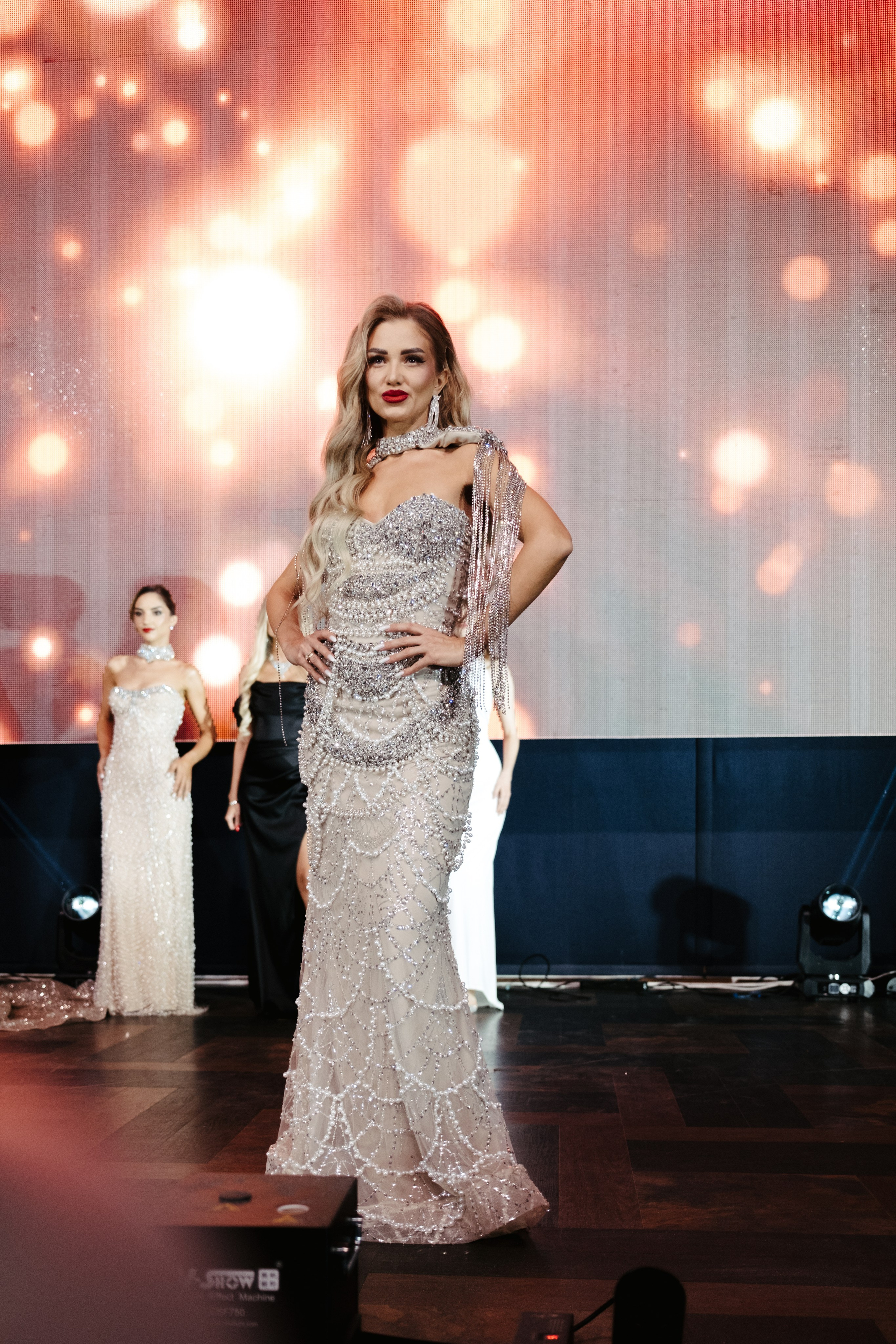 Мисс и Миссис Россия Земли Краснодар 2025 программа. Свадебный и репортажной фотограф Денис Ожигин в Краснодаре и Краснодарском крае