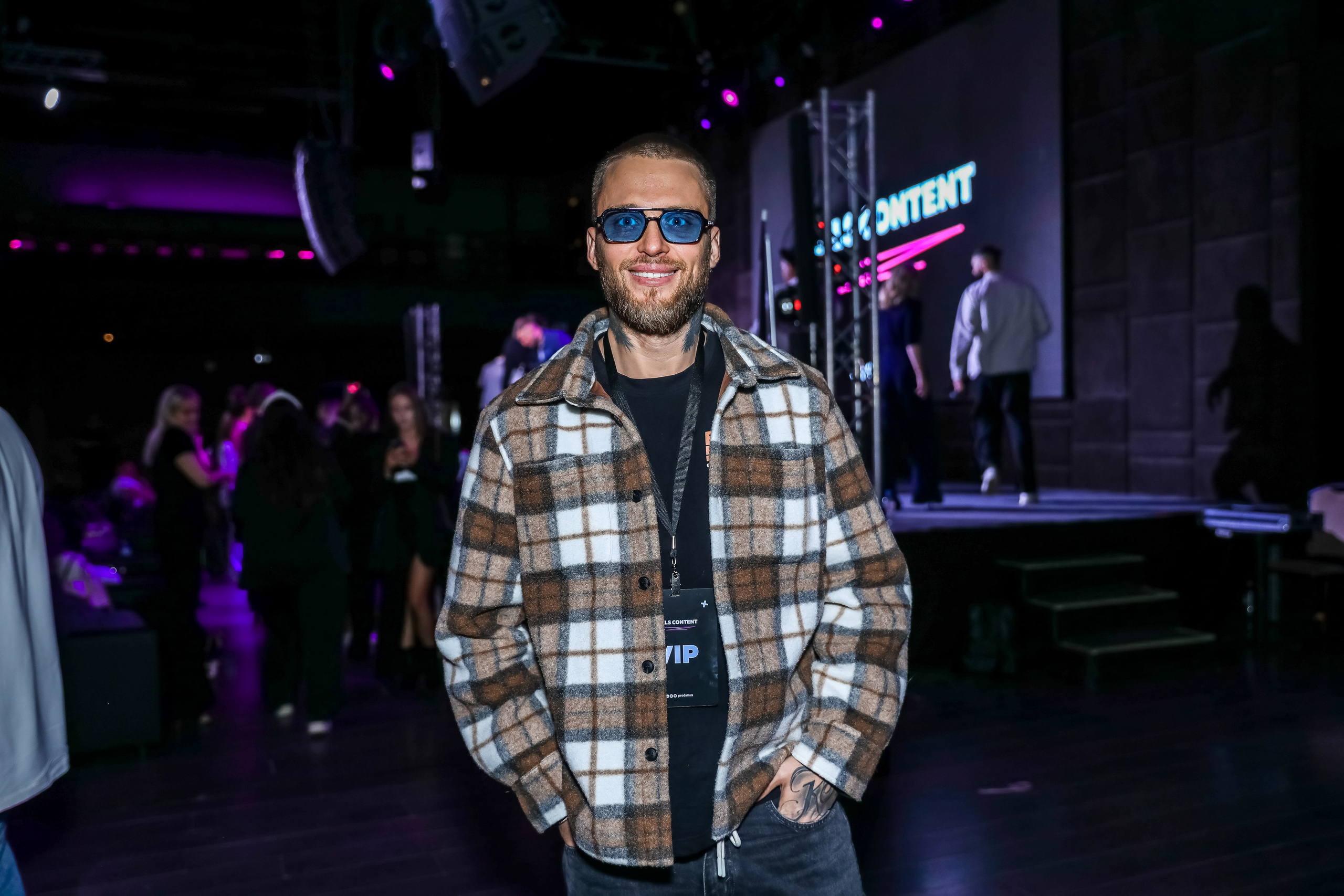 REELS CONTENT — НЕТВОРКИНГ. Photographer Viktoriya Markushina «My world throug»