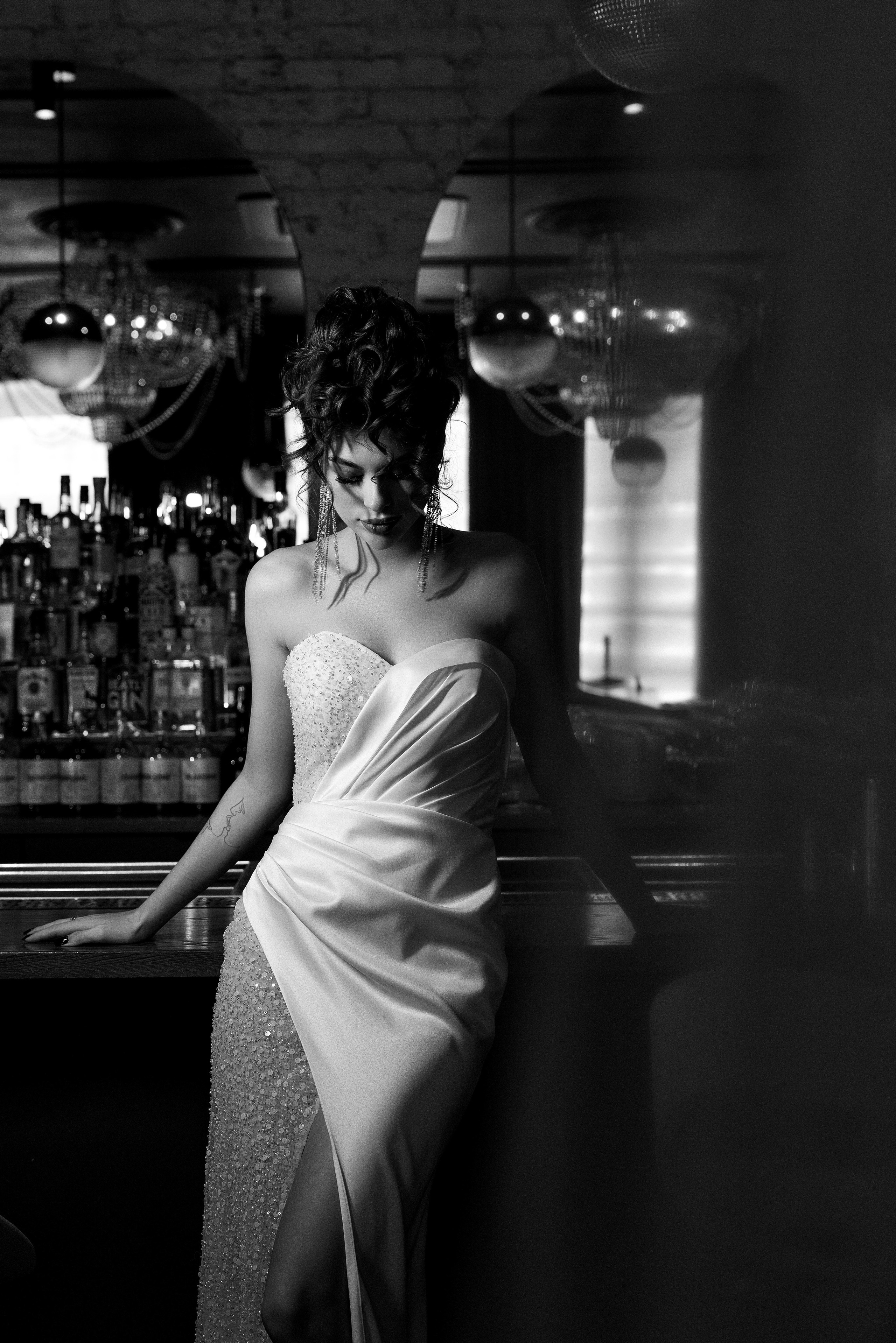 Свадебная серия в баре. Свадебный и семейный фотограф  во Владивостоке Ольга Украинец