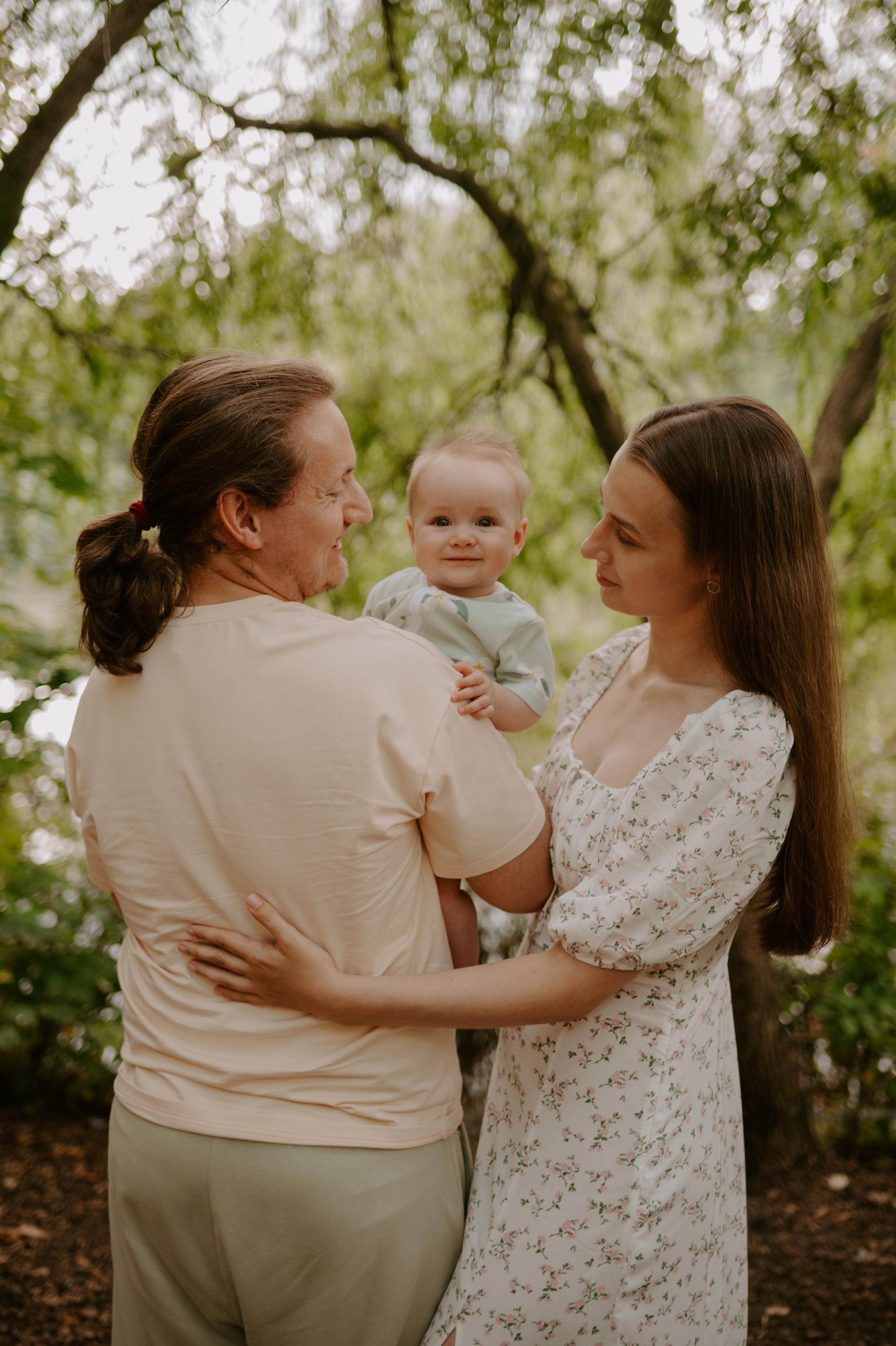 Пикничок втроем. Свадебный, репортажный и семейный фотограф в Москве Арина Зак