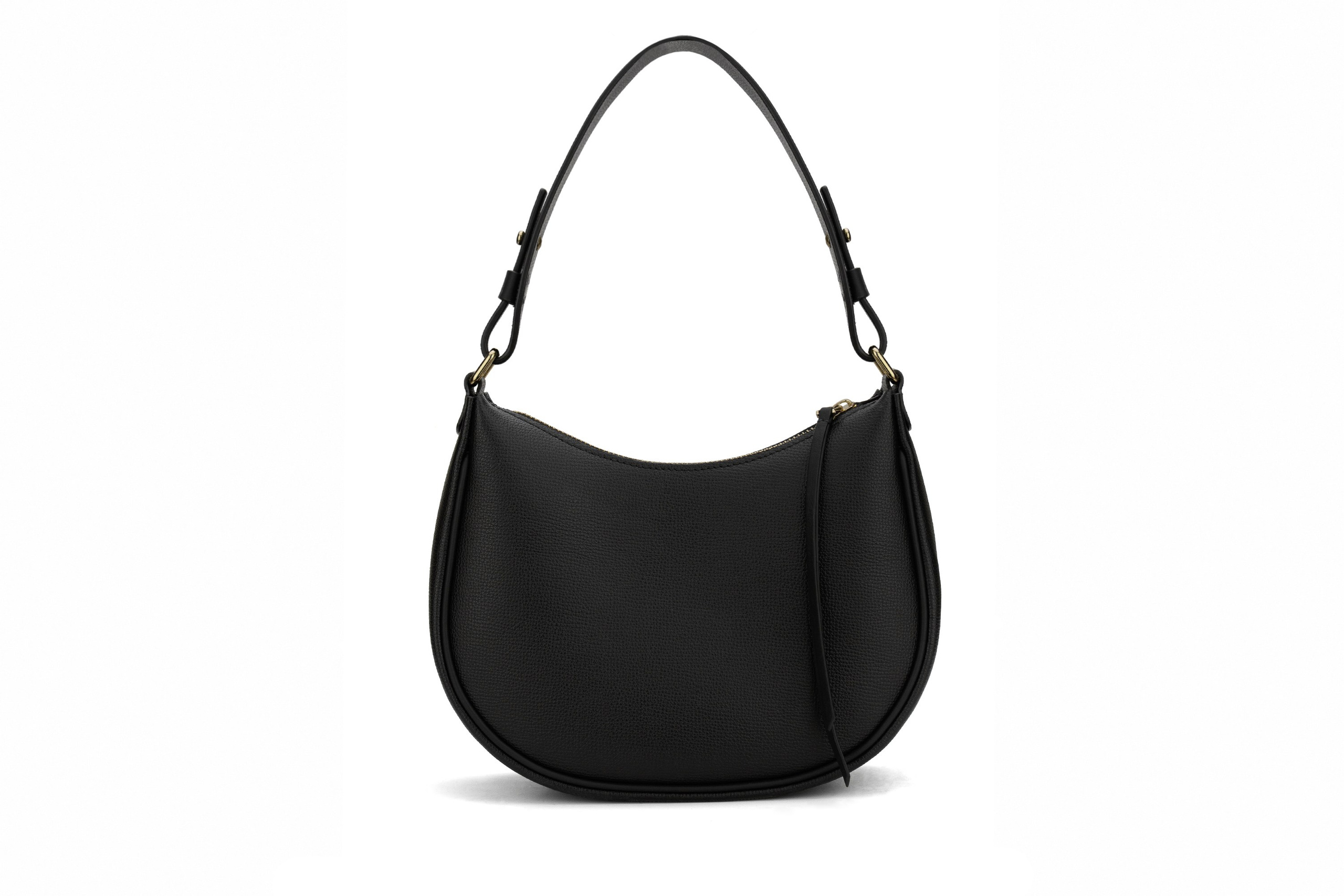 Сумки и рюкзаки. Предметная и каталожная съемка в Москве!