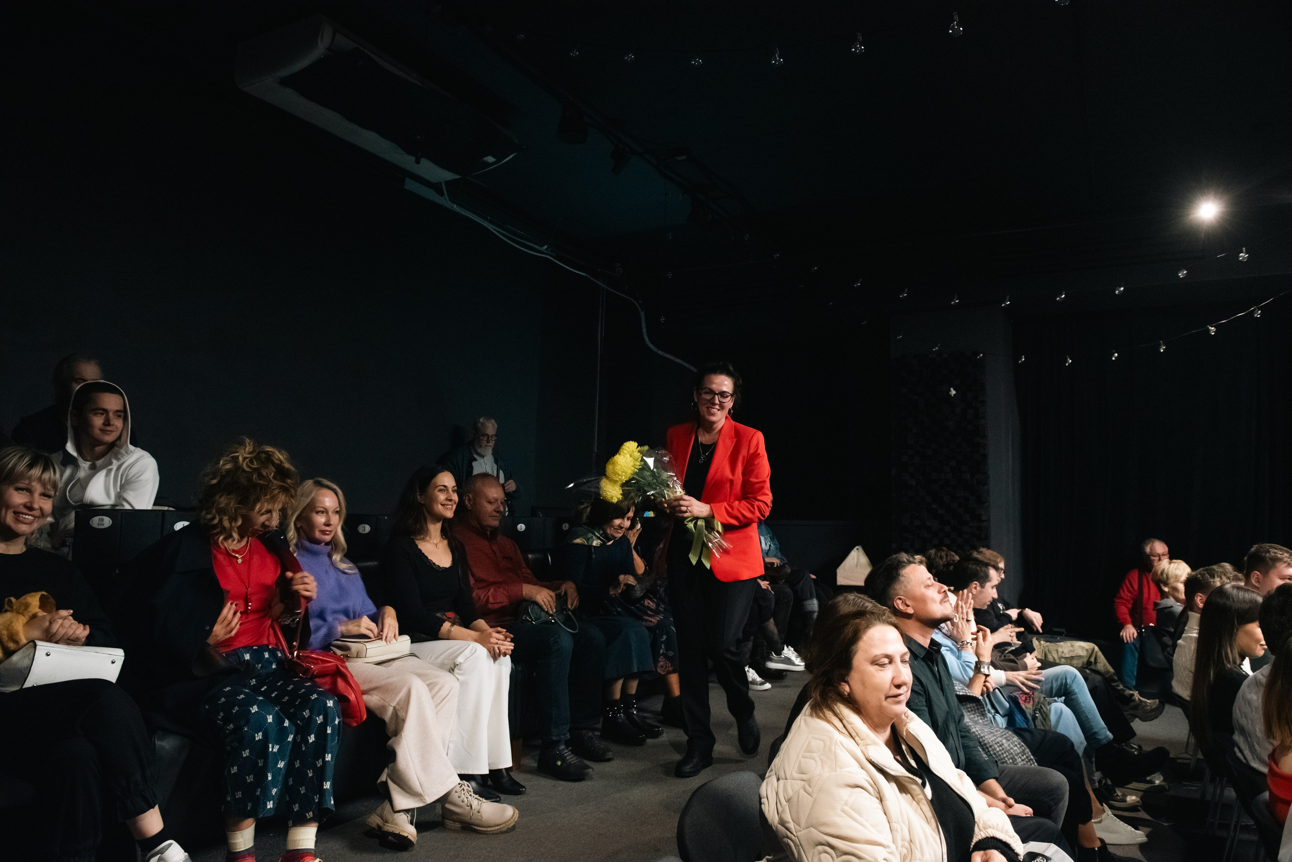 Брюсов-холл, премьера фильма. Фотограф, визажист. Москва