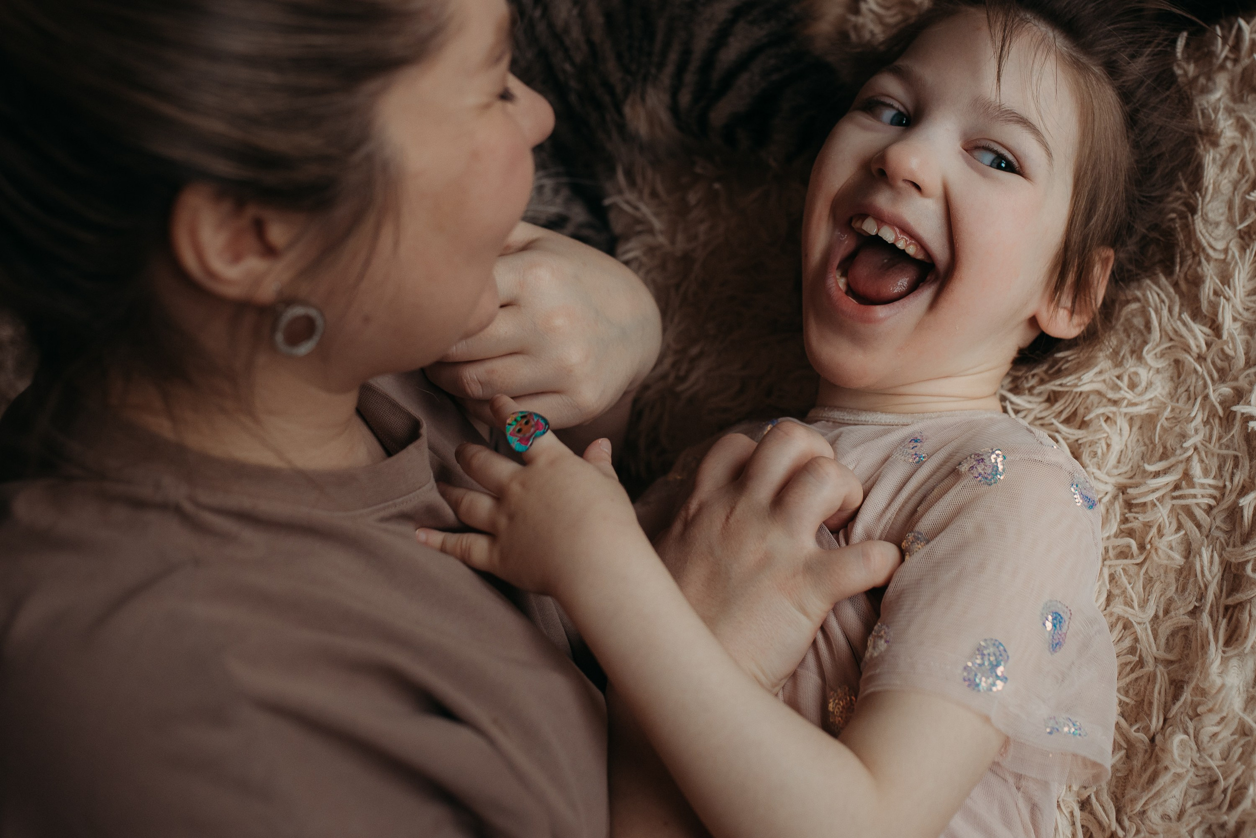 Айгюль и Анисия. Семейный и детский фотограф в Новосибирске и Краснообске — Анна Ким