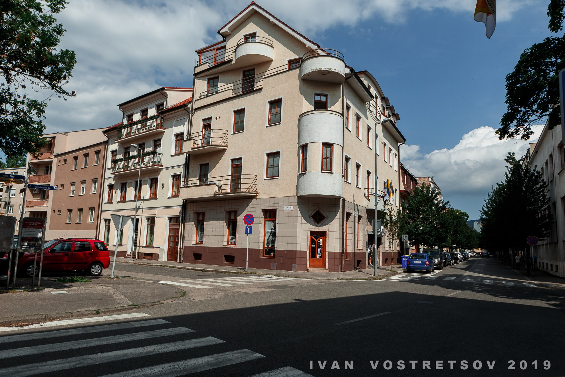 Стрит / Архитектура / Путешествия. Портретный, интерьерный и фуд фотограф в Перми Иван Вострецов