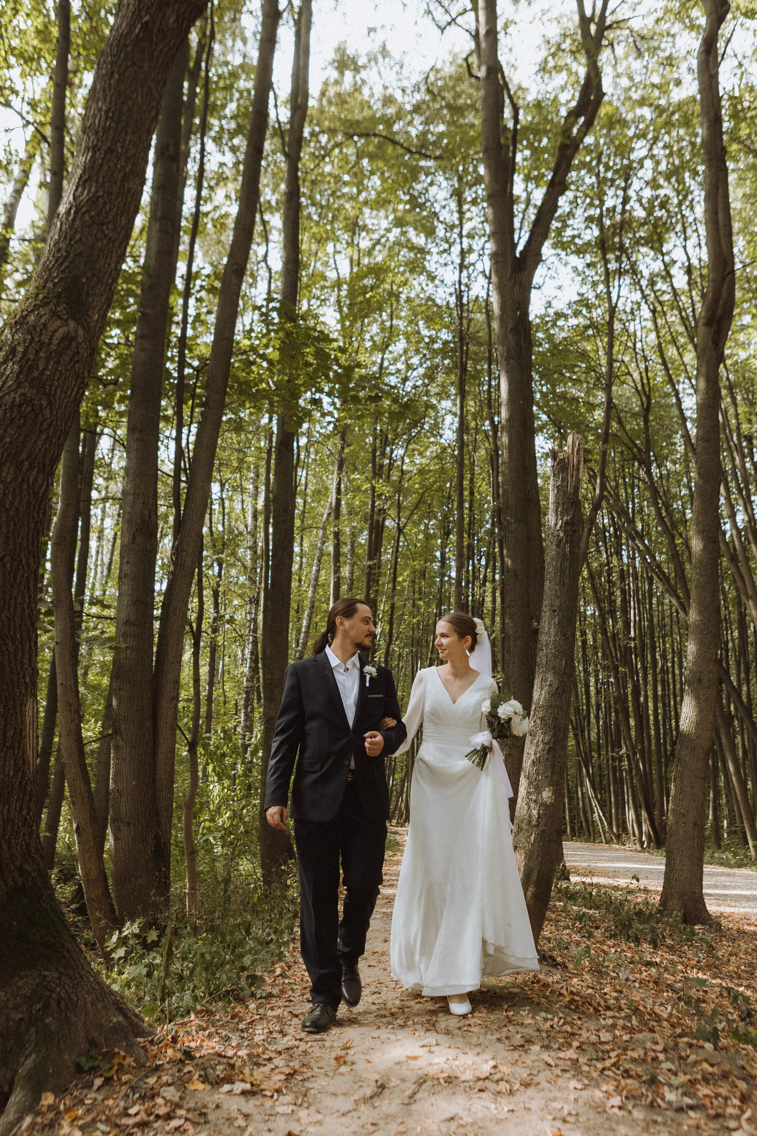 Фотограф Калагина Светлана в Москве. Снимаю свадебные фотосессии, включающие съемку в ЗАГСе и прогулку молодоженов