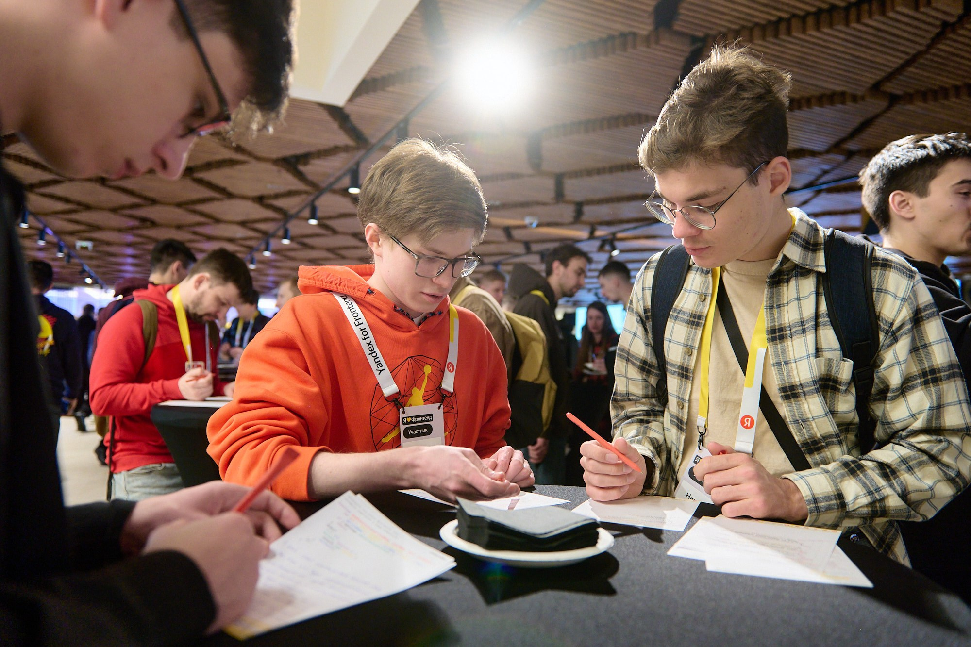 Яндекс Frontend. Репортажный фотограф в Москве Вадим Францев