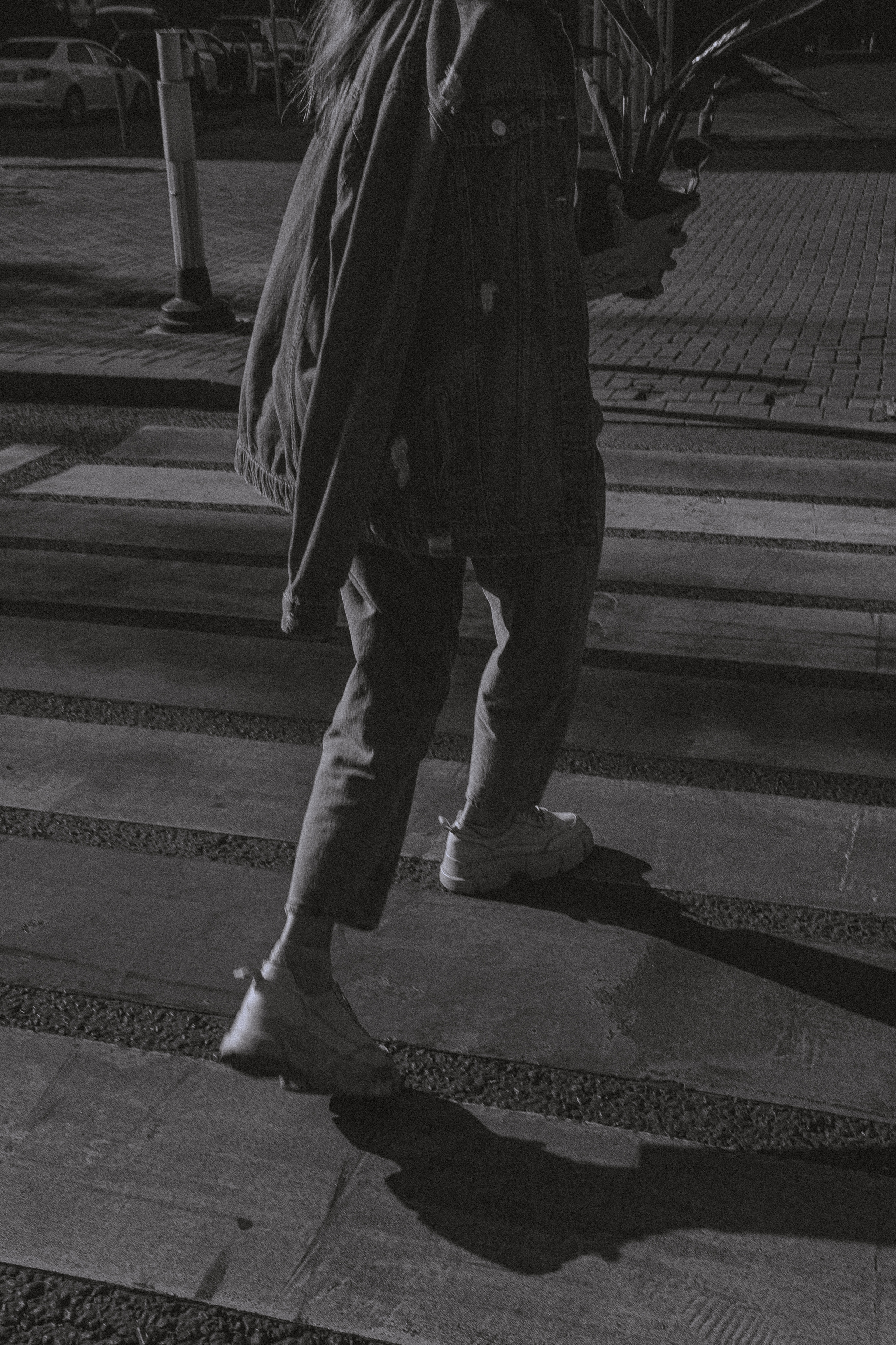 Фотосессия Ани с цветком. Фотографирую пары и индивидуальные съемки в Алматы Шунько Ирина