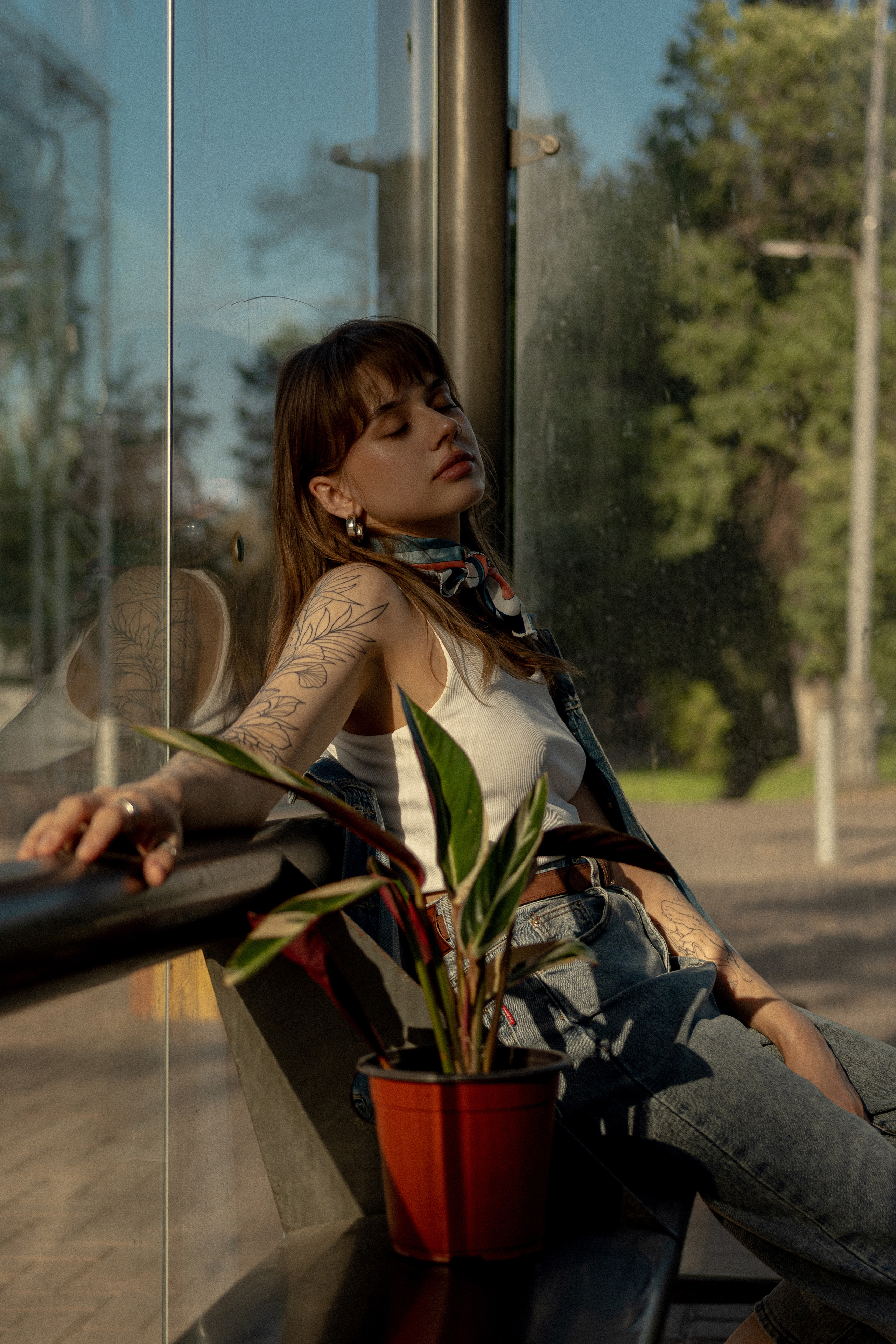 Фотосессия Ани с цветком. Фотографирую пары и индивидуальные съемки в Алматы Шунько Ирина