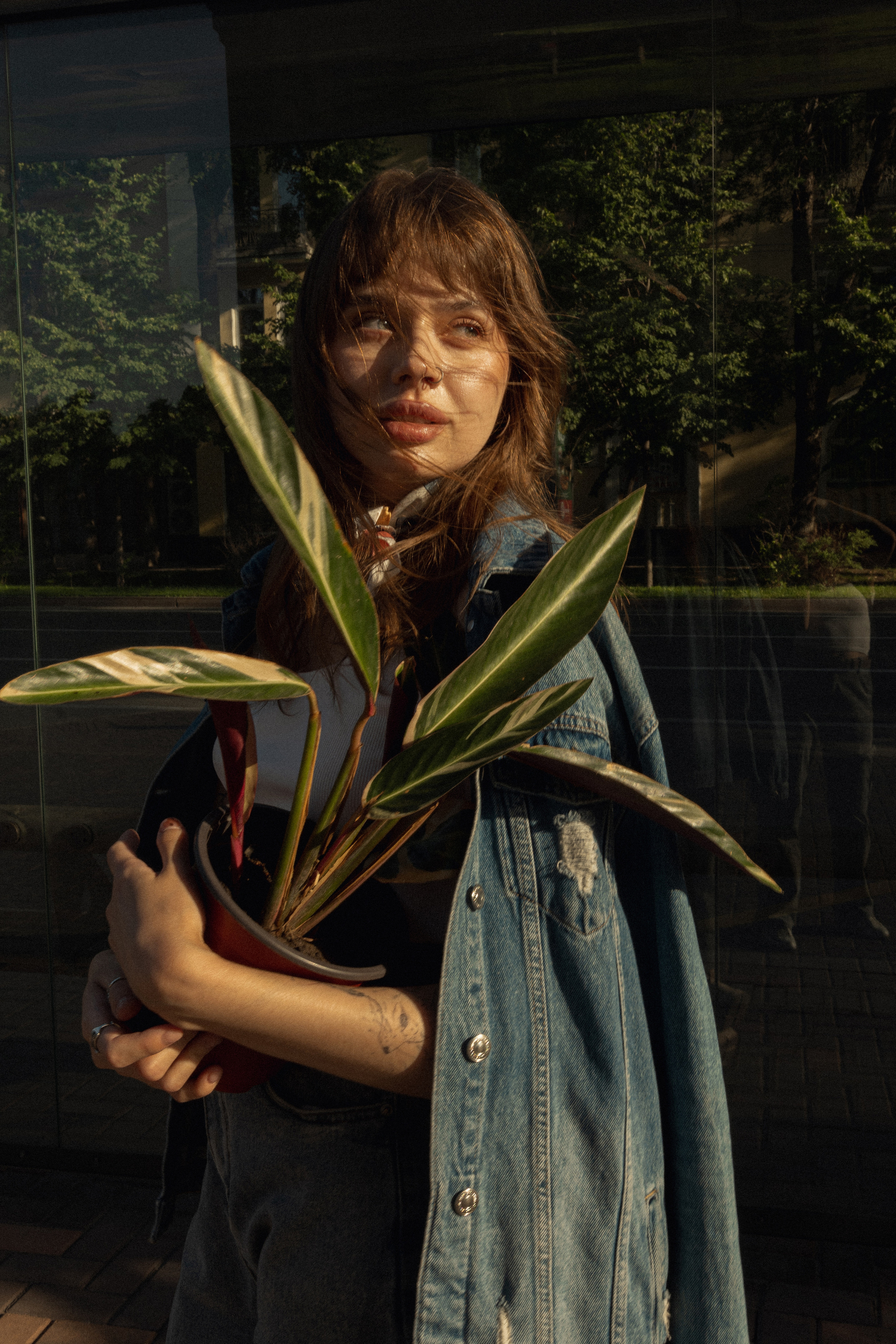 Фотосессия Ани с цветком. Фотографирую пары и индивидуальные съемки в Алматы Шунько Ирина