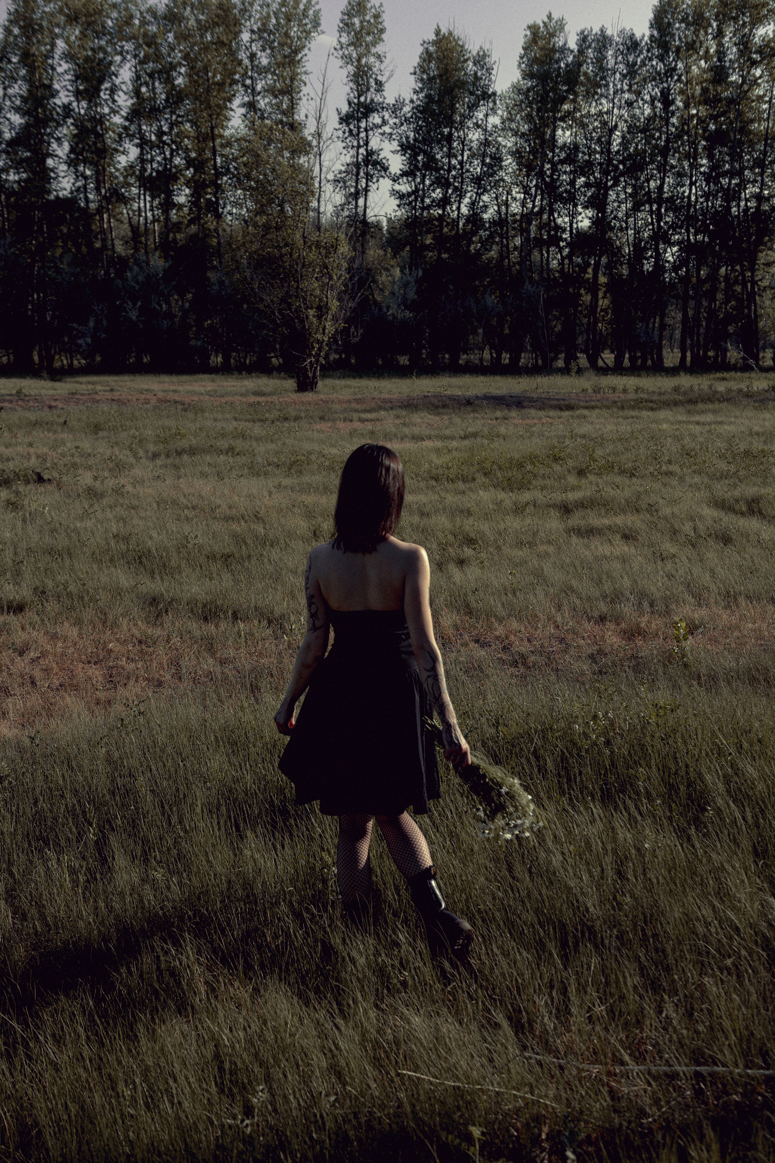 Катя — фотосессия в лесу. Фотографирую пары и индивидуальные съемки в Алматы Шунько Ирина