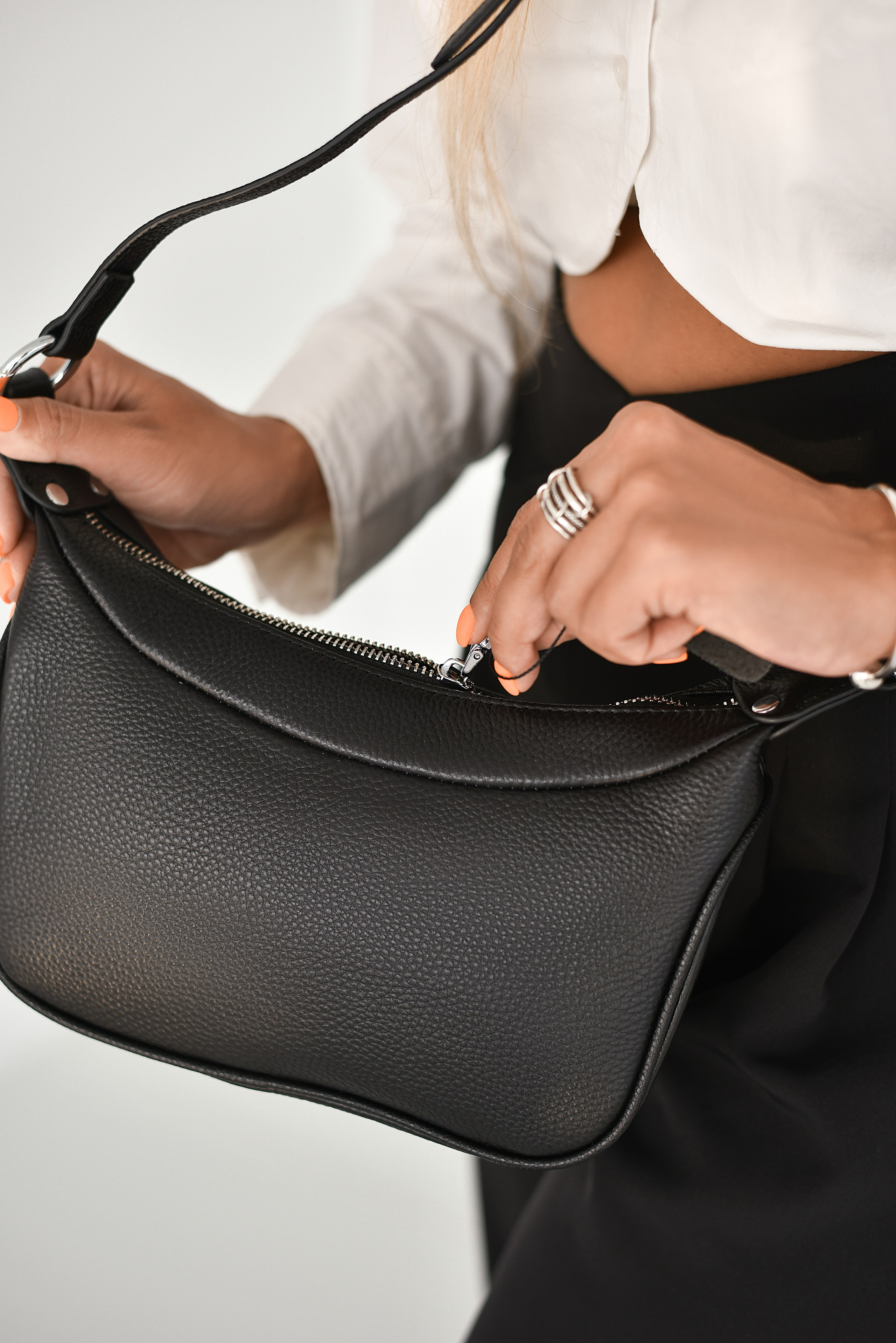 Кейс «Сумки для Melena shop». Фотограф Таина Комбарова