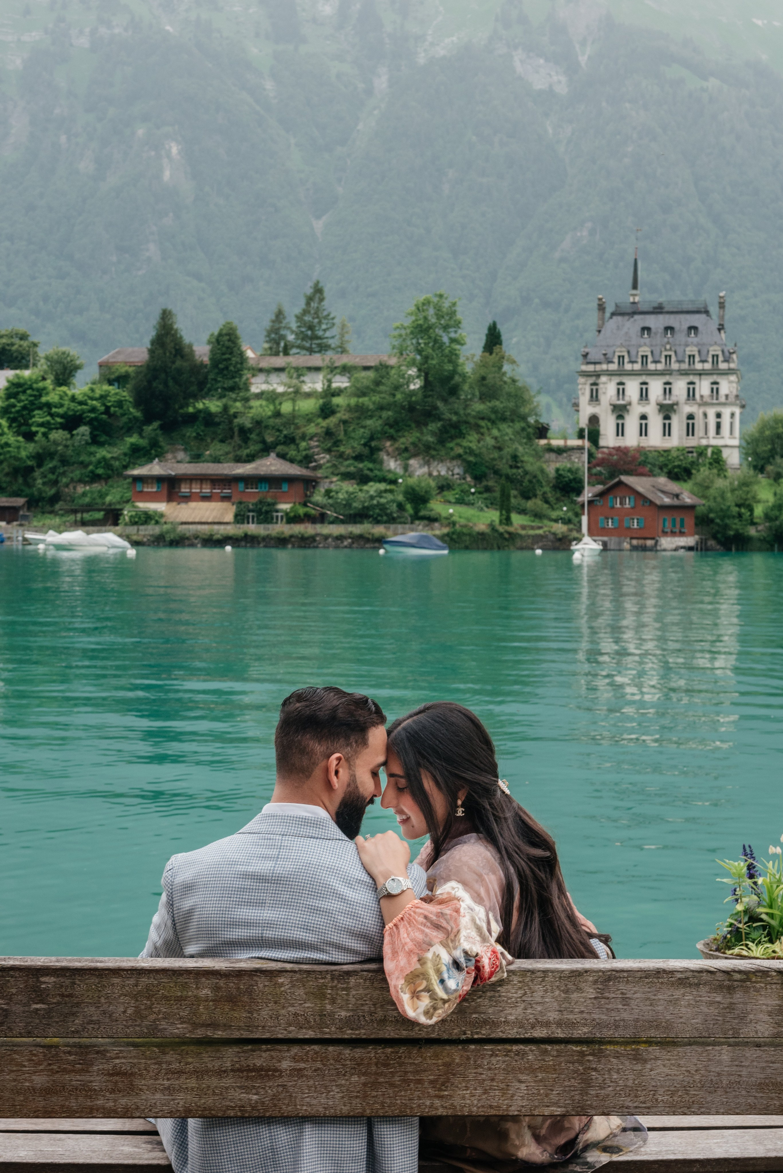Karan & Palak (Iseltwald). Photographer in Interlaken area