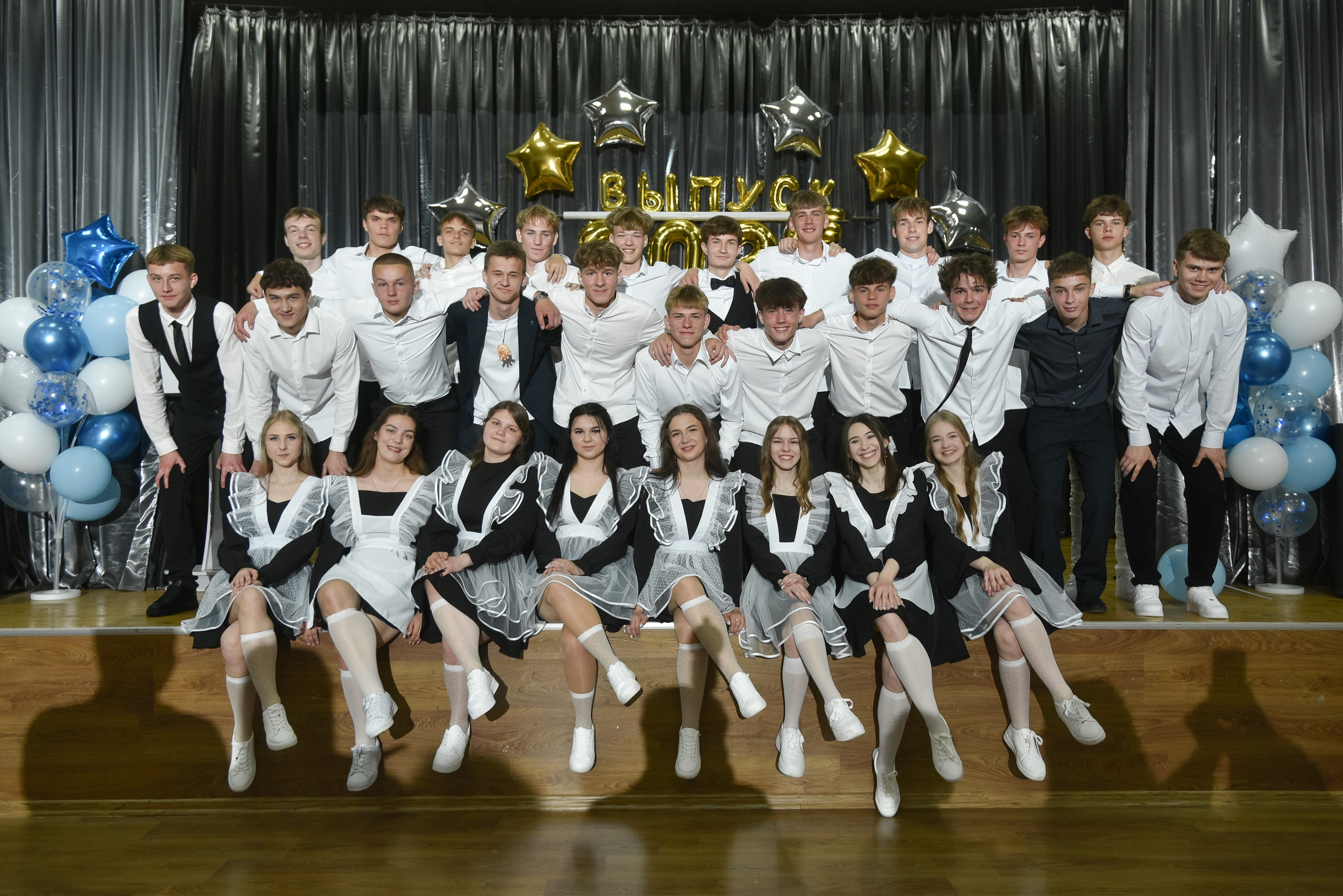 Последний звонок 🔔. Фотограф Олег Юршевич Солигорск Минск