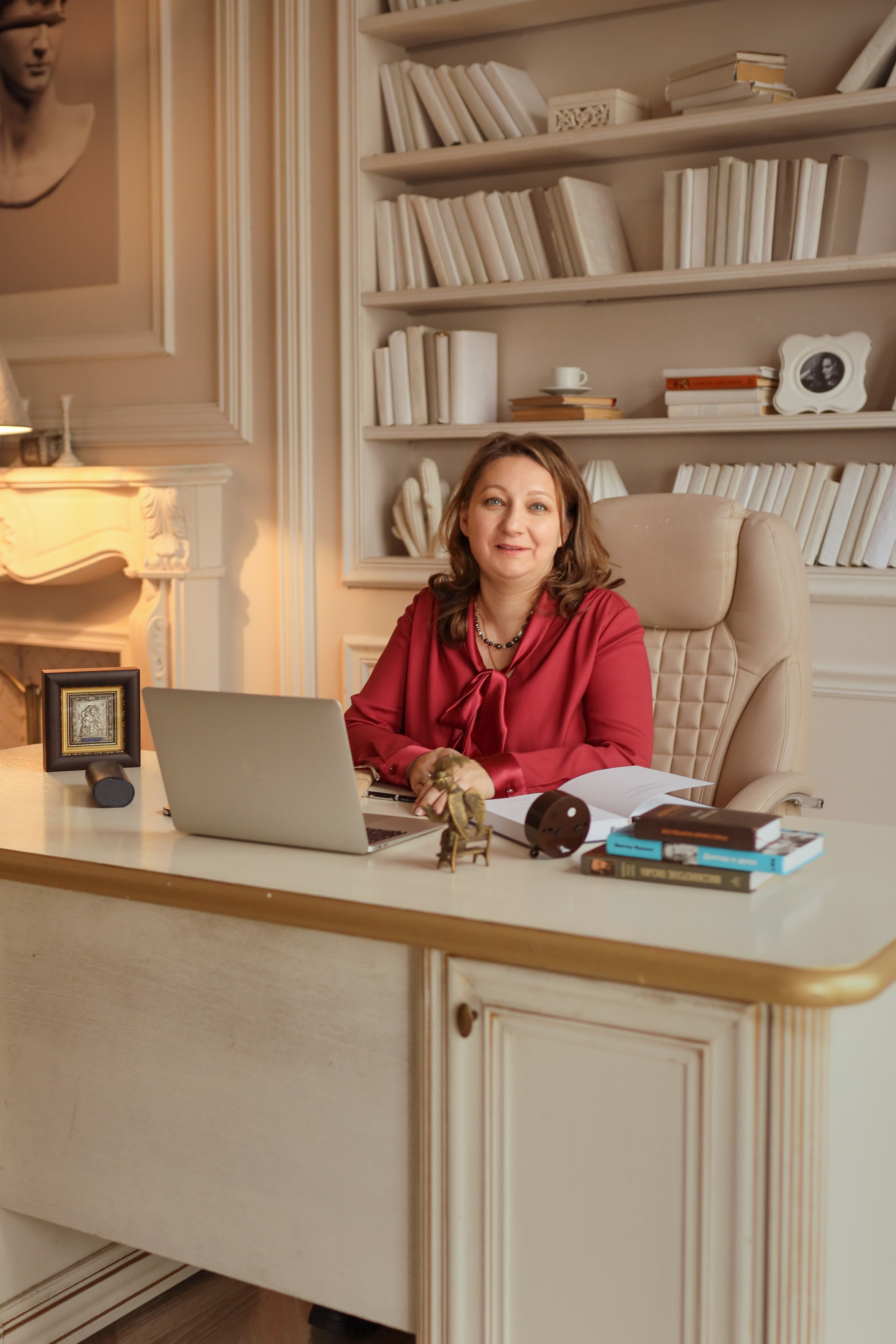 Деловая фотосессия в Москве: Профессиональные бизнес-портреты. Профессиональный фотограф в Москве. Елена Шуваева