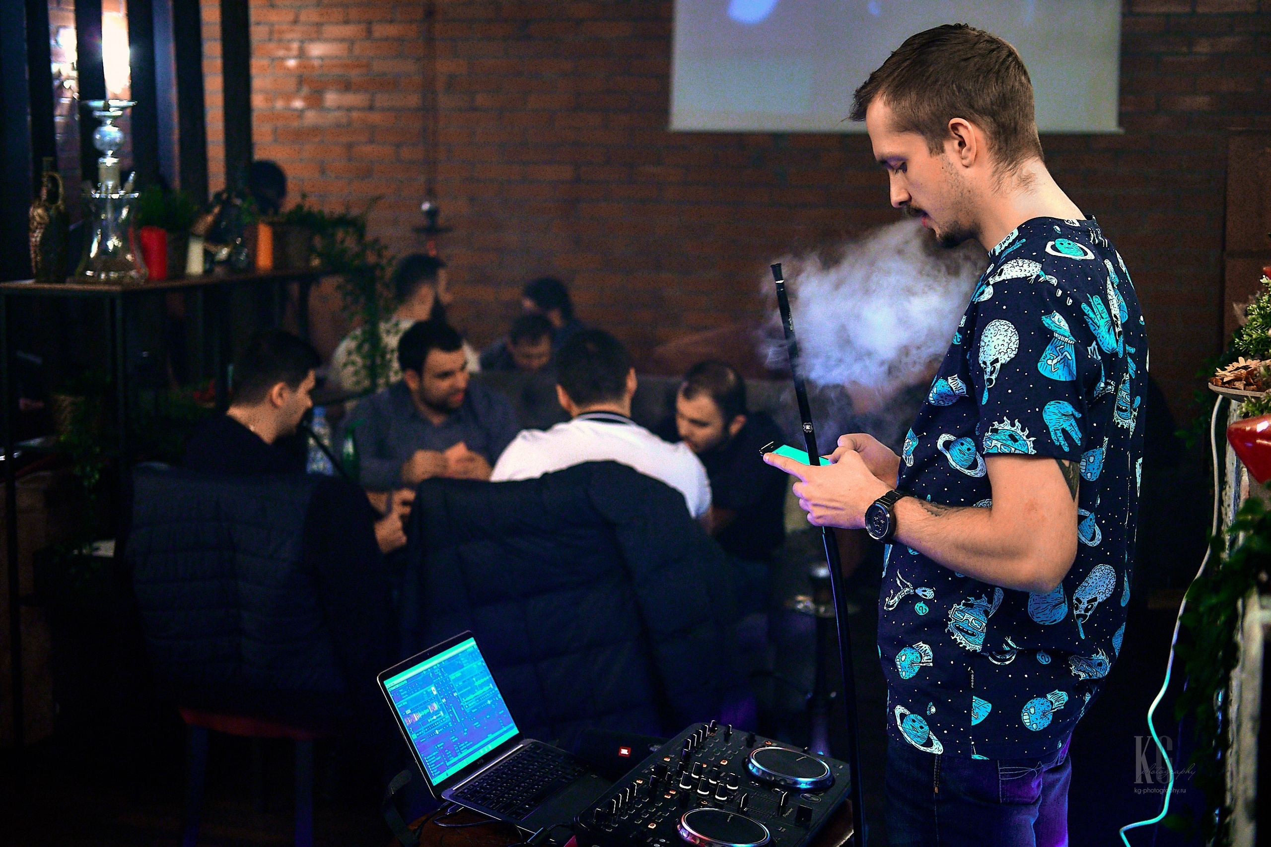 Кальянная репертаж. KG Photography — Семейный и свадебный фотограф 📞 +7 (968) 680−44−88
