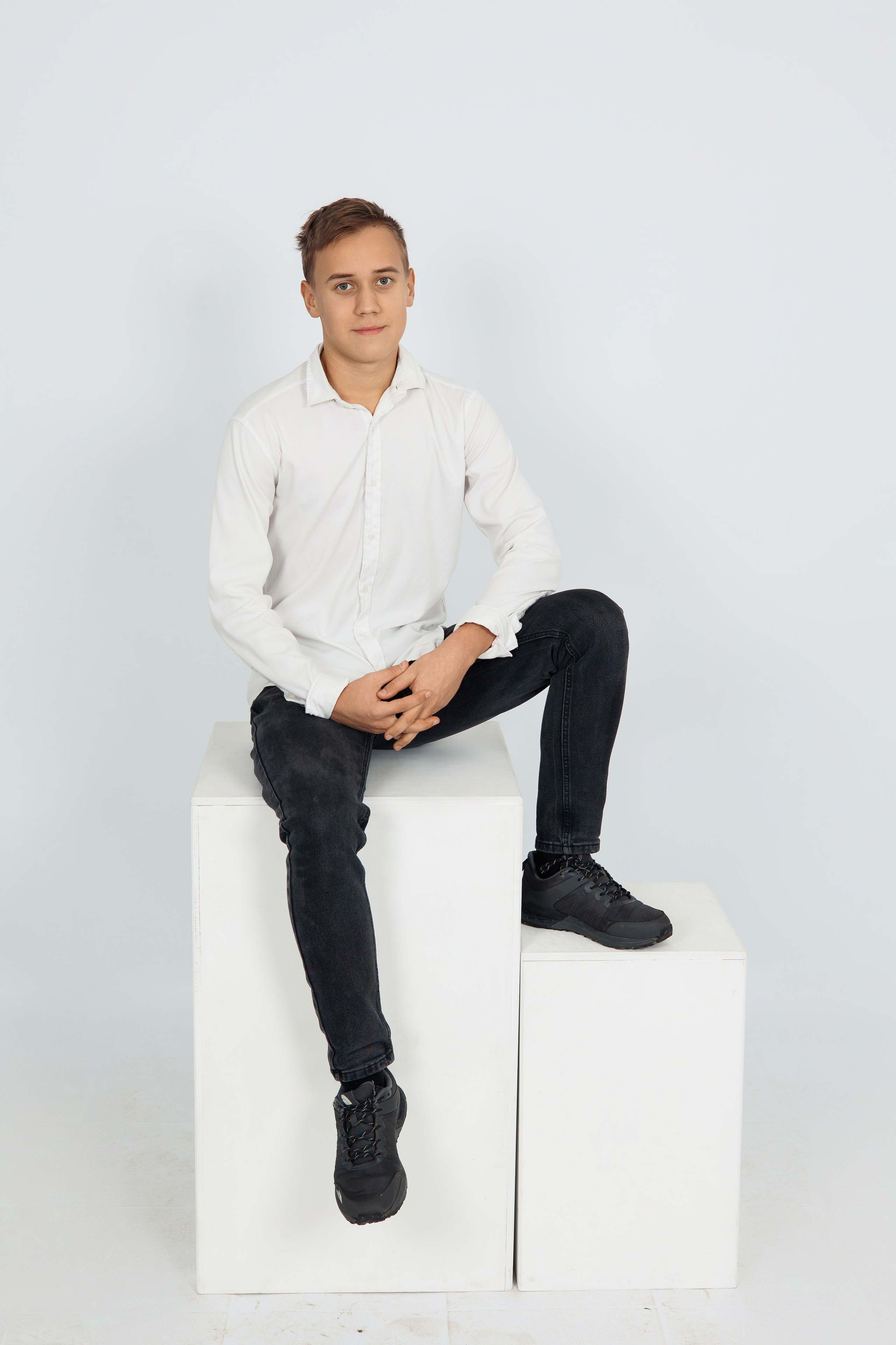 Портреты в студии. Выпускные альбомы в Луге/Школьные съёмки