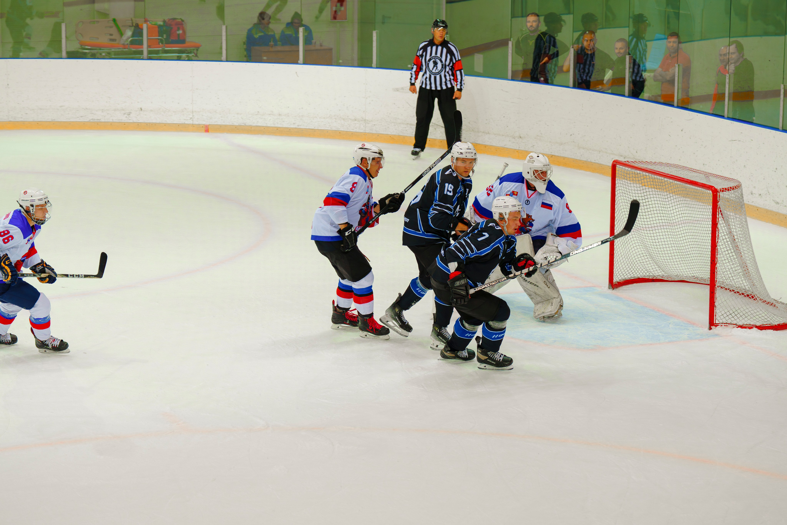 Фотосъемка хоккейных матчей в Сочи. Фотограф видеограф Геннадий Янбаев в Сочи, Краснодаре