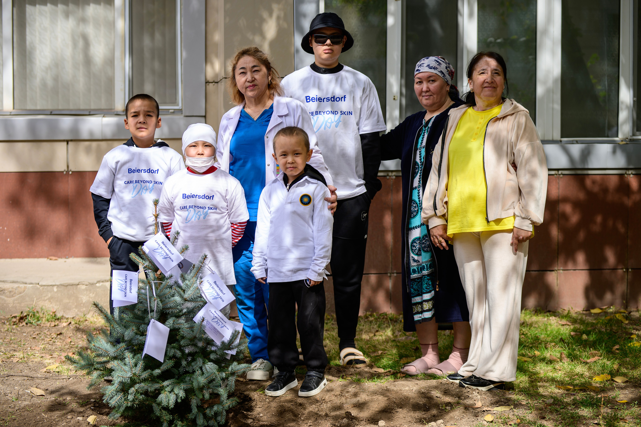 Фотосъемка мероприятия Благотворительная акция «Центре Педиатрии» Care Beyond Skin Day. Фотограф в Алматы Егор Поленов