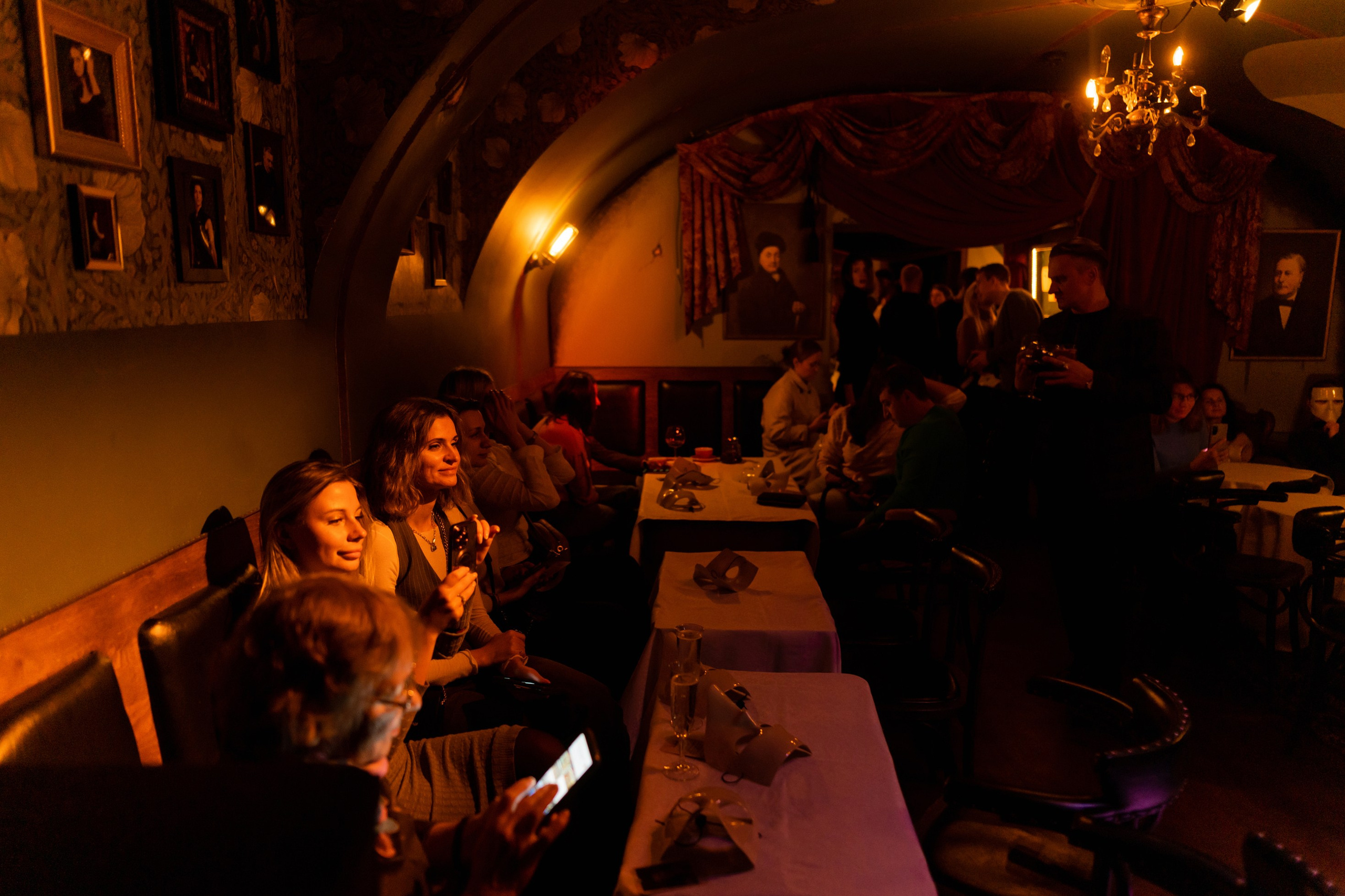 MIGEL THEATRE. Photographer — ERASTOV