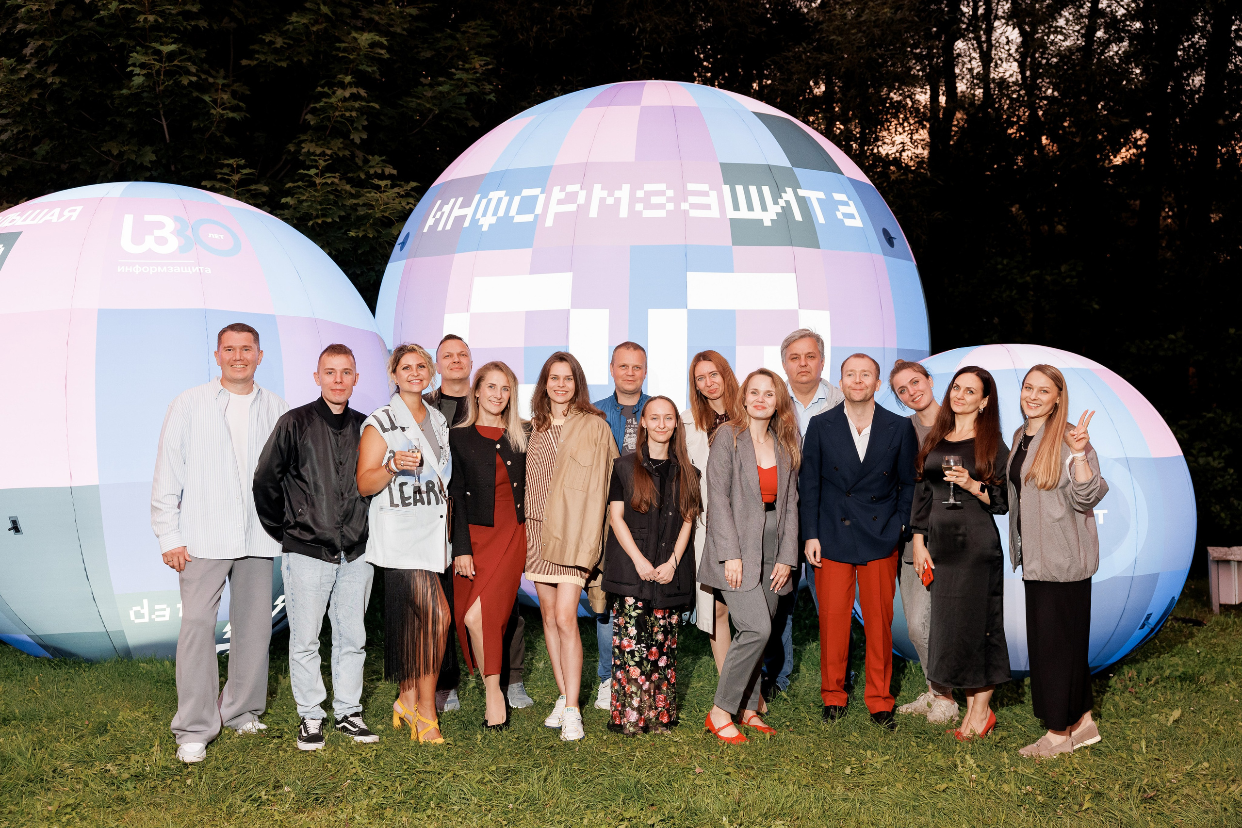 Тимбилдинг и корпоратив Информзащита. Свадебный репортажный фотограф в Москве