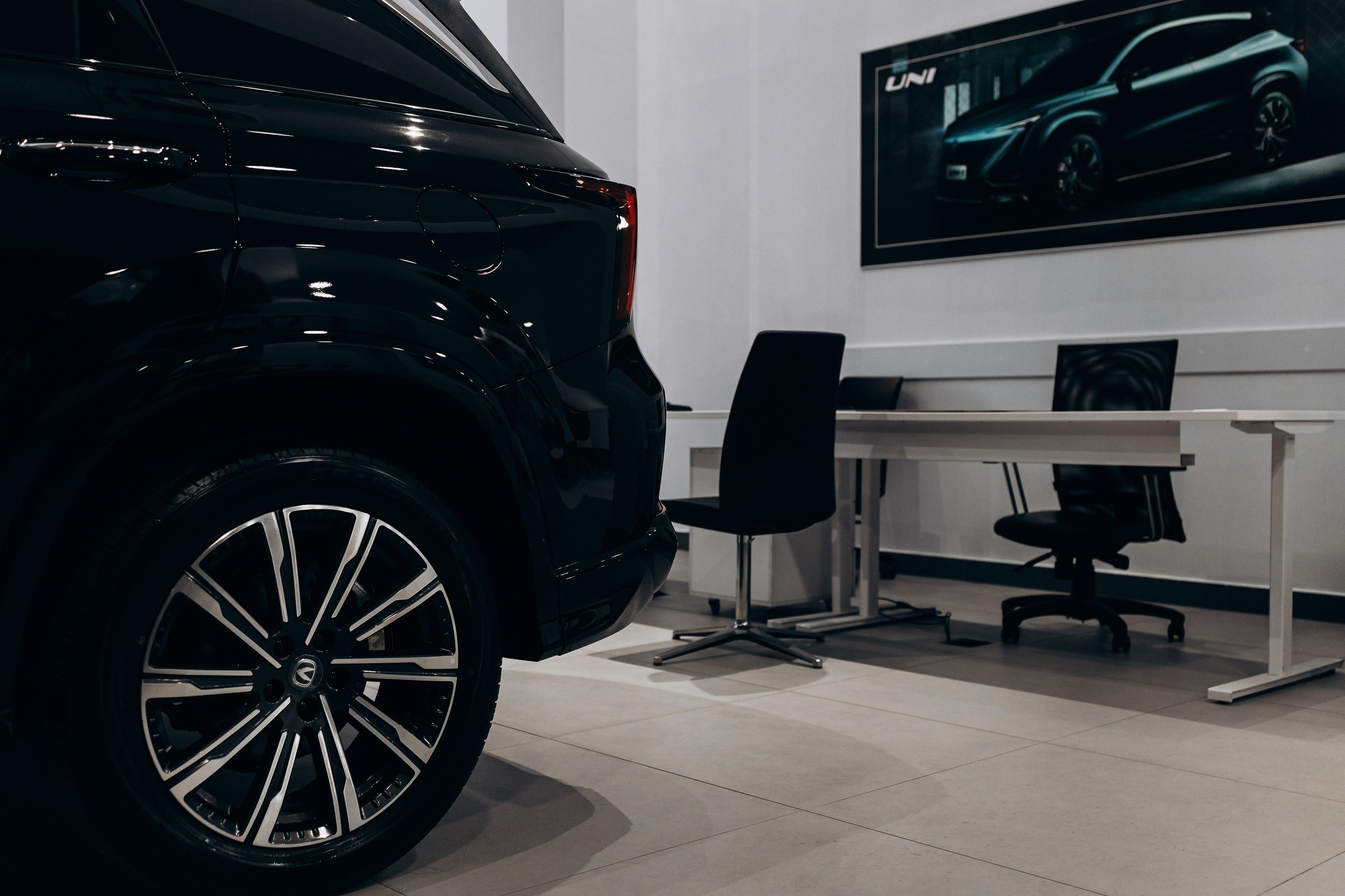 Автосалон OMODA \ Jaecoo \ Changan. Фотограф в Краснодаре Лагунов Владимир