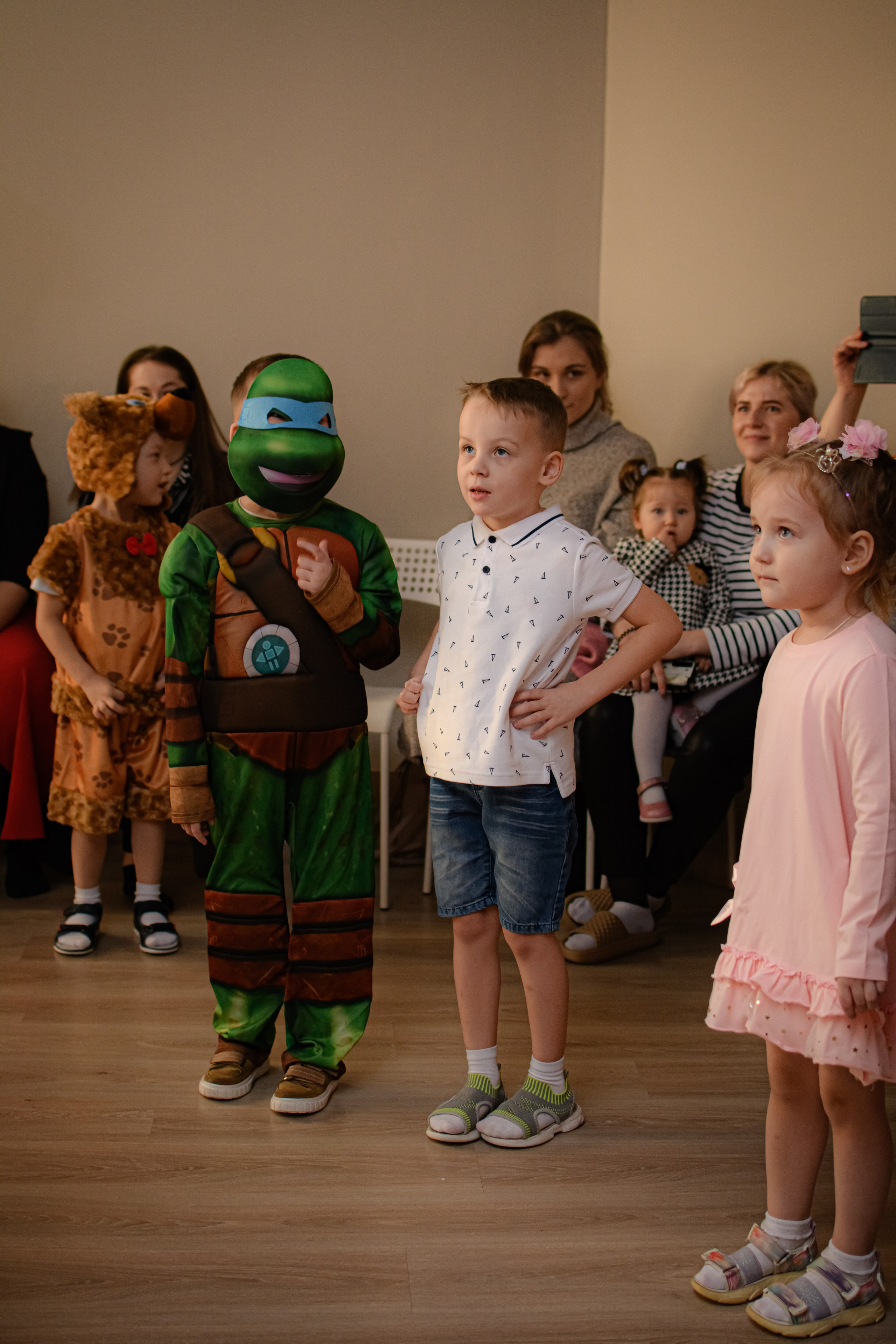 HAPPY NEW YEAR. Photokarish