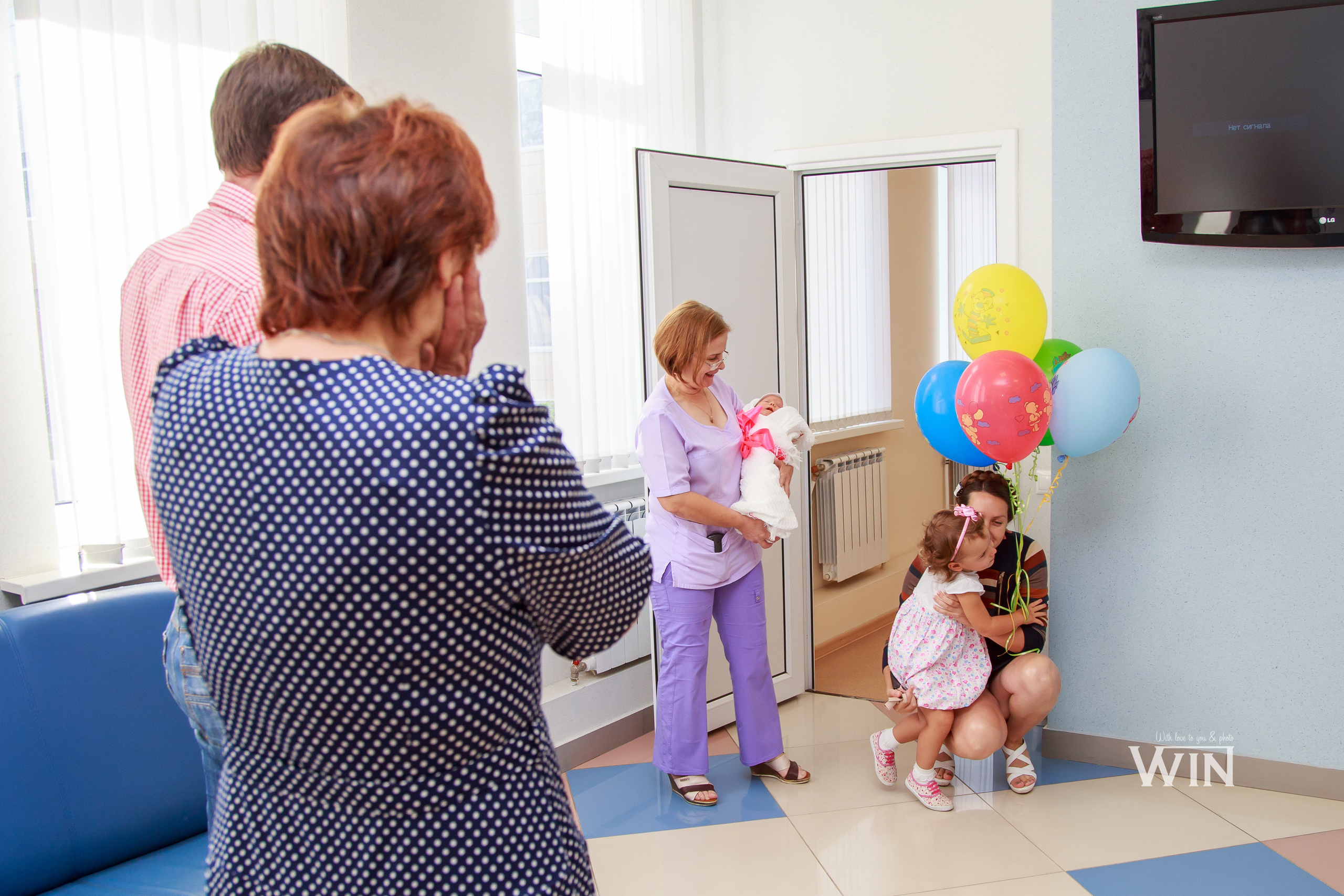 Фотограф на выписку из роддома. Свадебный, семейный фотограф в Воронеже. Иван и Наталья Выборновы