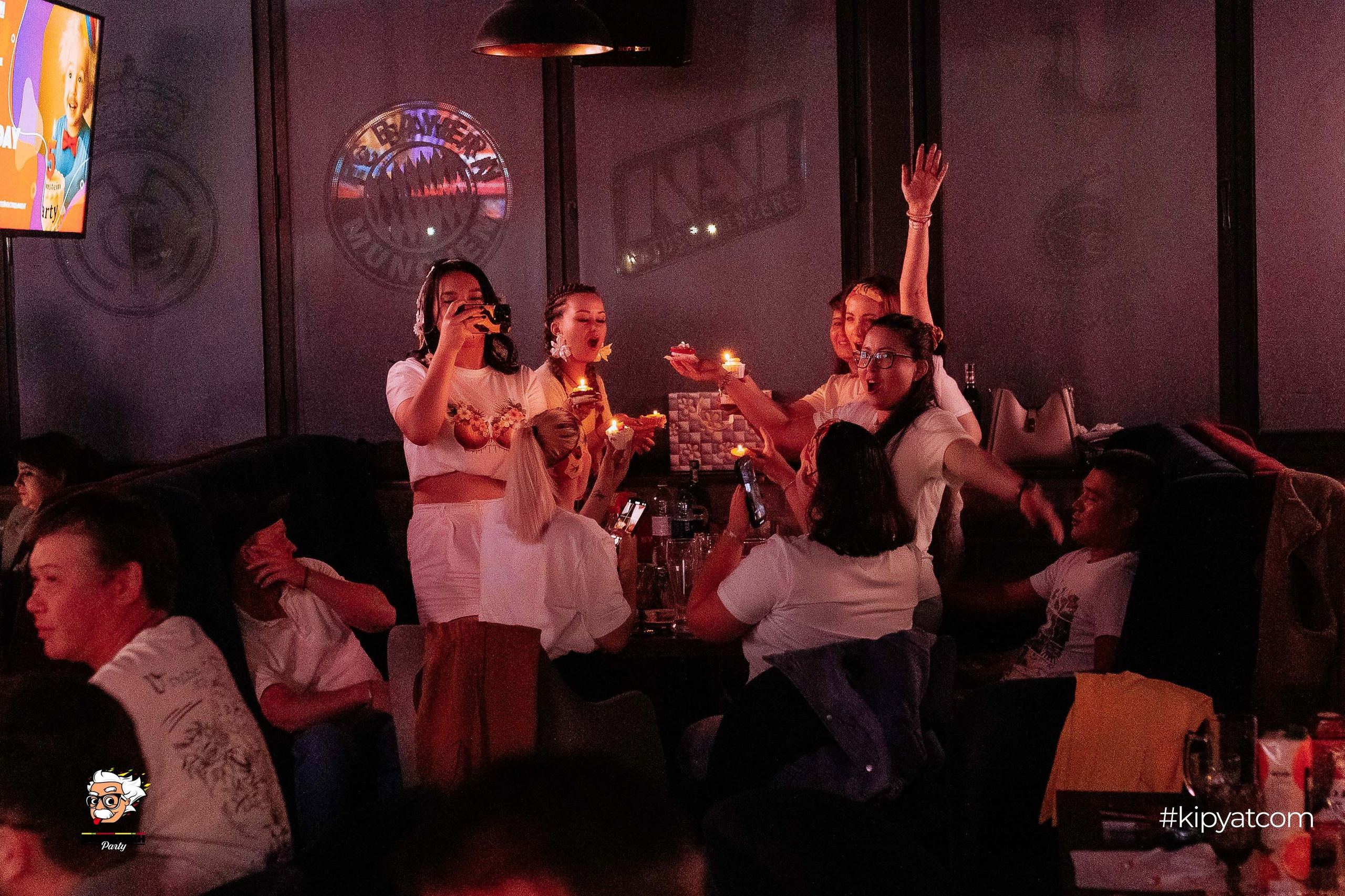 Эйнштейн Party