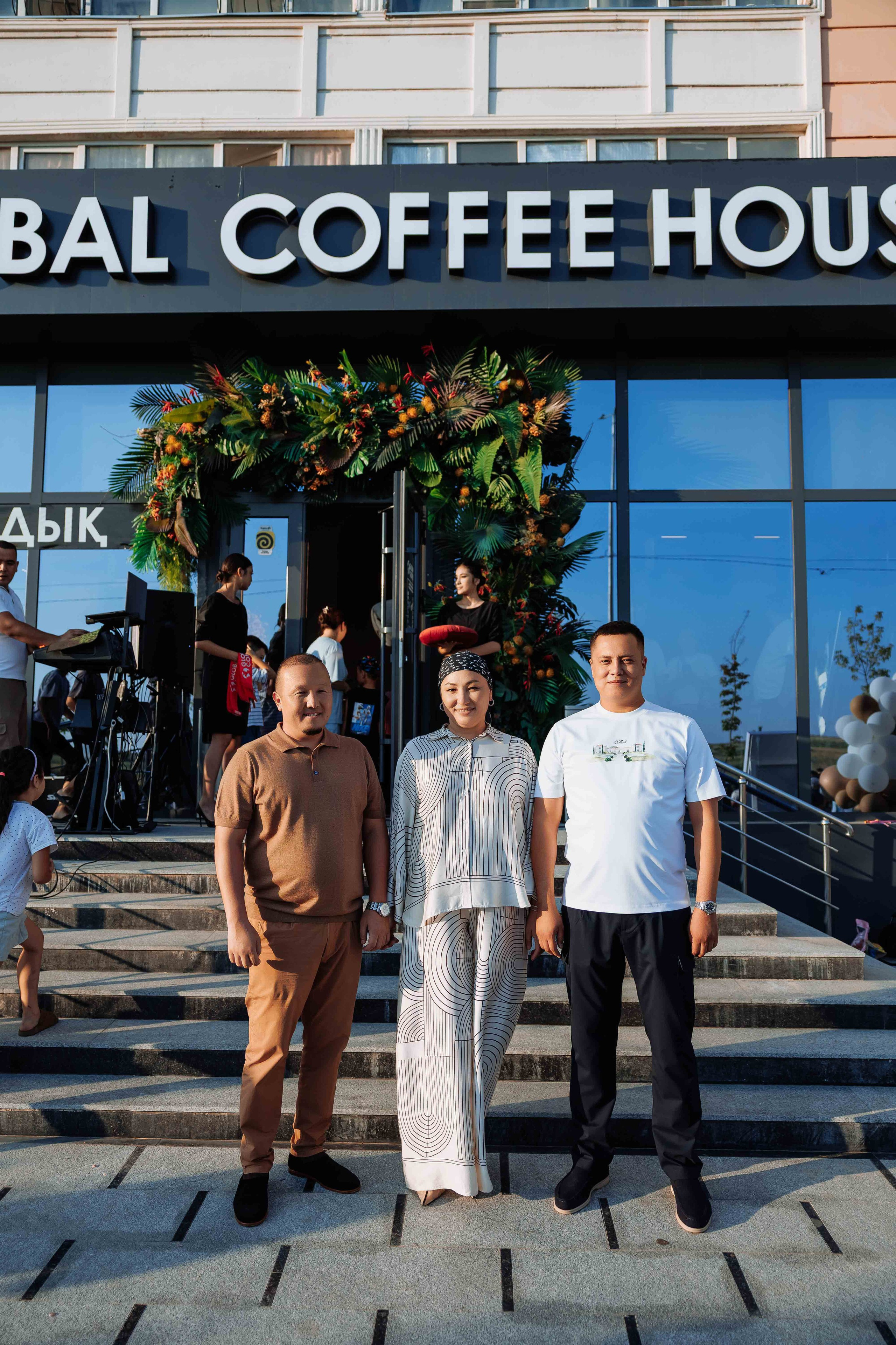 Global Coffee House|мкр Туран-2,38А. Кипятком Шымкент