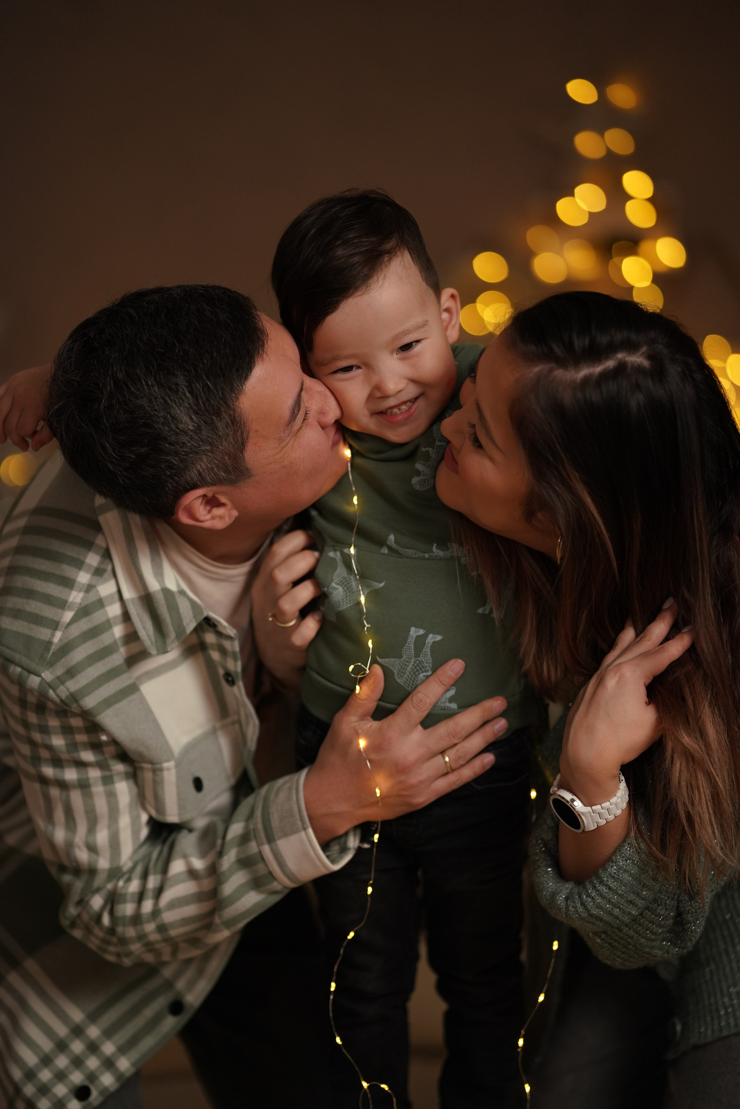 Семья Асхата и Асель. Фотограф Алматы, курс по Фотографии в Алматы. Дмитриева Наталья