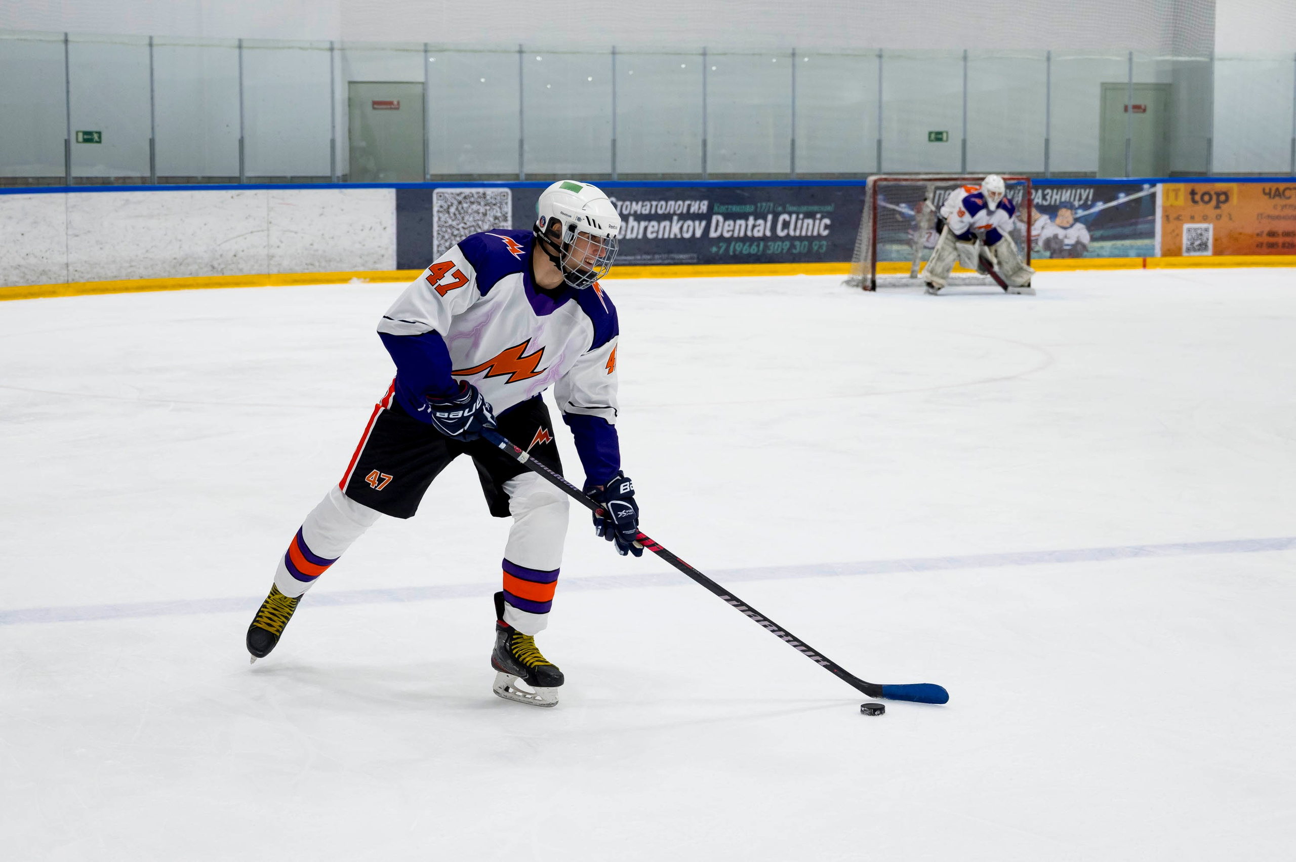 Хоккейный матч корпоративной команды Зарубежнефть. Репортажный фотограф и видеограф Слава Думчев. Тимбилдинги, отчетники, корпоративы