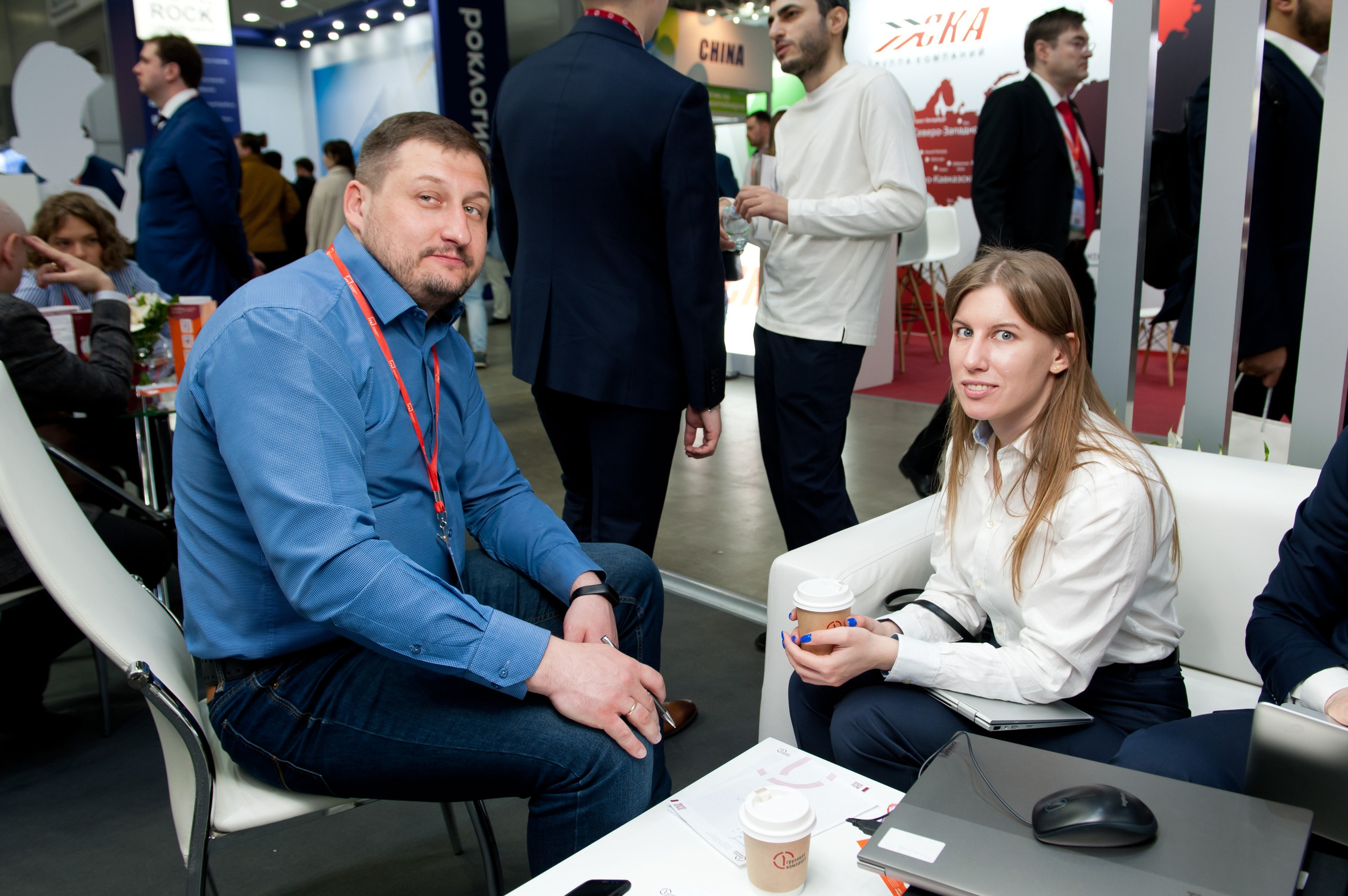 Работа выставочного стенда ПГК. Репортажный фотограф и видеограф Слава Думчев. Тимбилдинги, отчетники, корпоративы