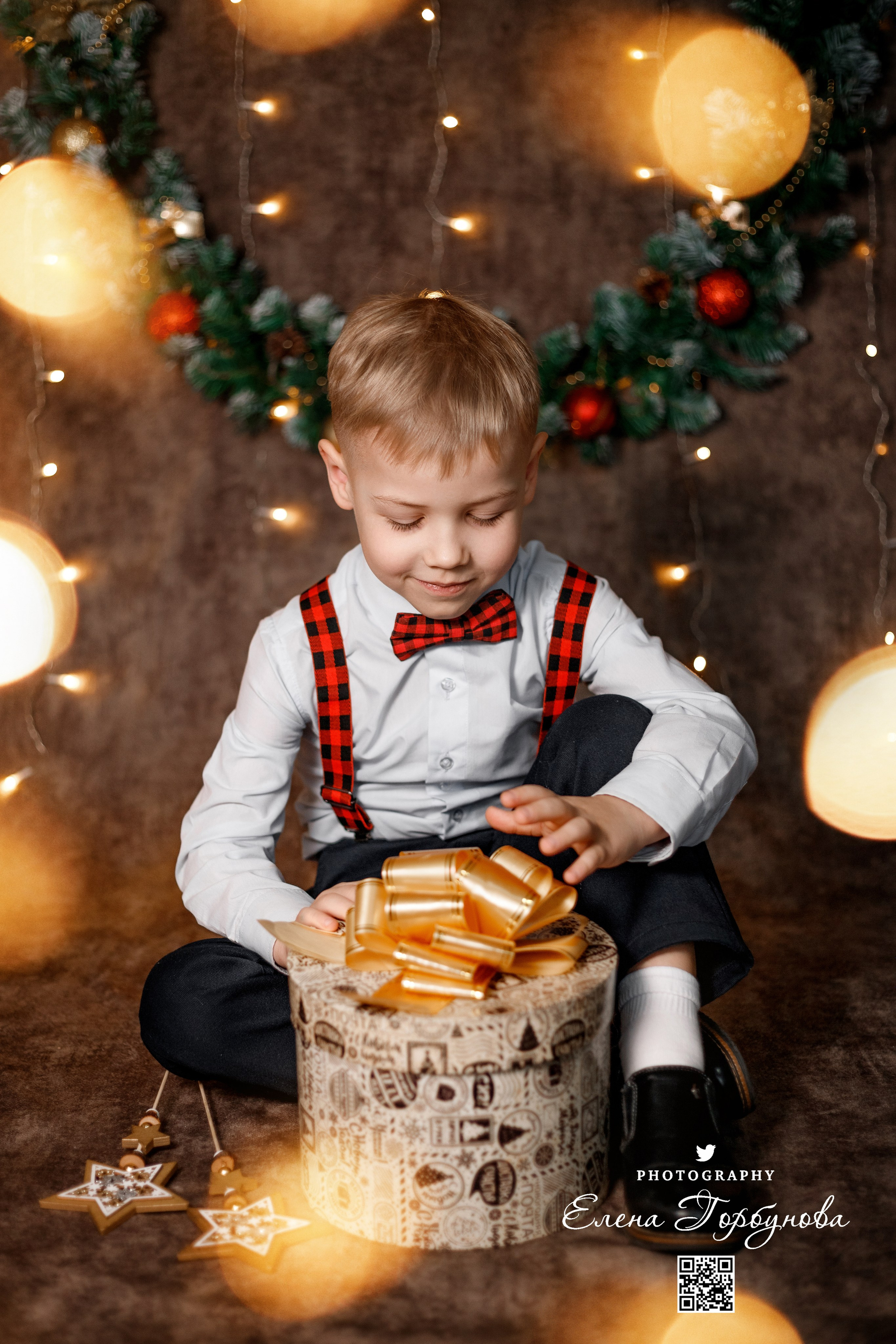 Моя студия. Фото проект Новогодняя открытка. Ноябрь 2023 г. Фотограф Пермь. Свадьбы. Семья и дети, школа, д. сад. Фотокниги