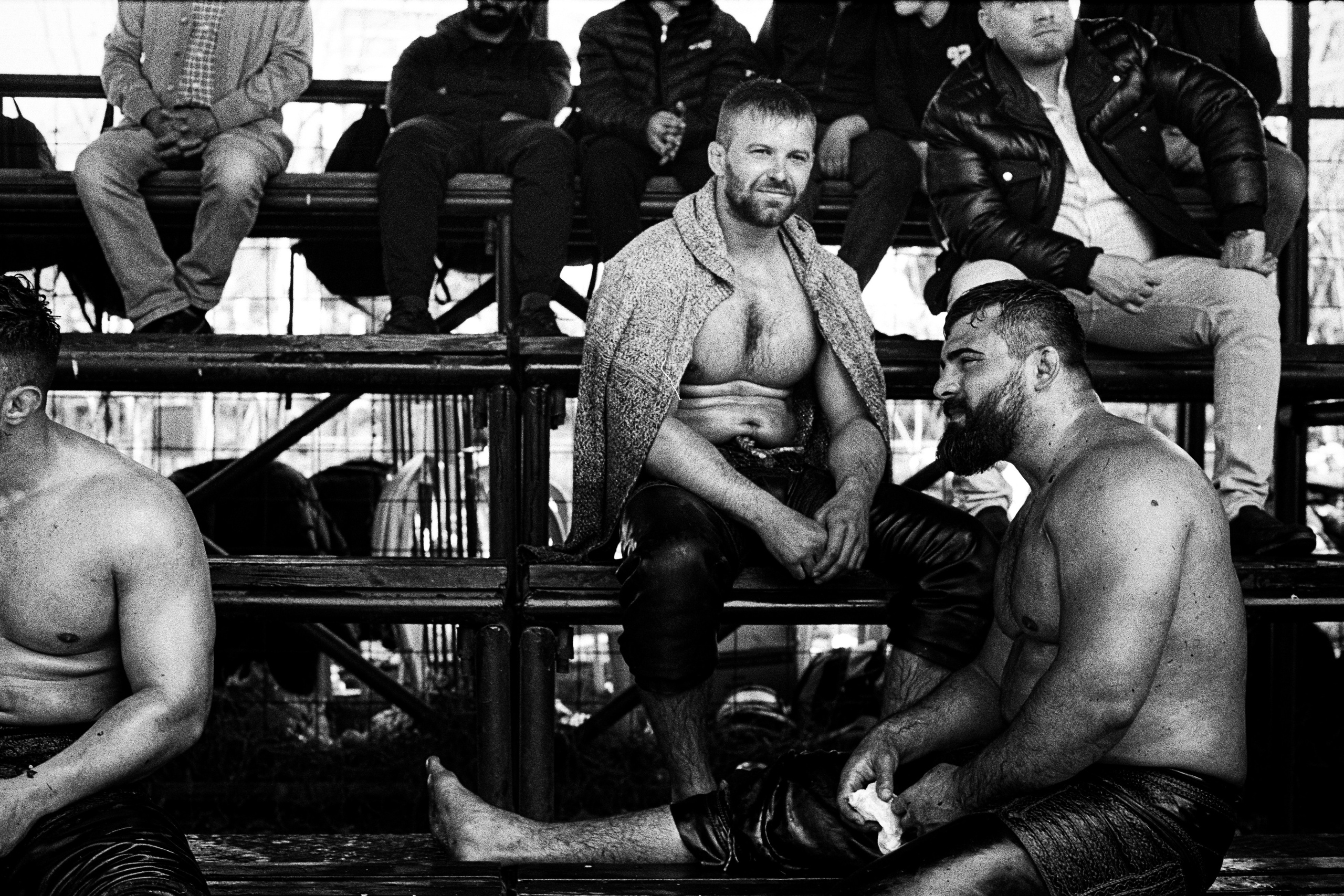 Wrestlers (Istanbul. 30.04.2023). Eduard Savosin | Documentary & Portrait Photographer in Paris