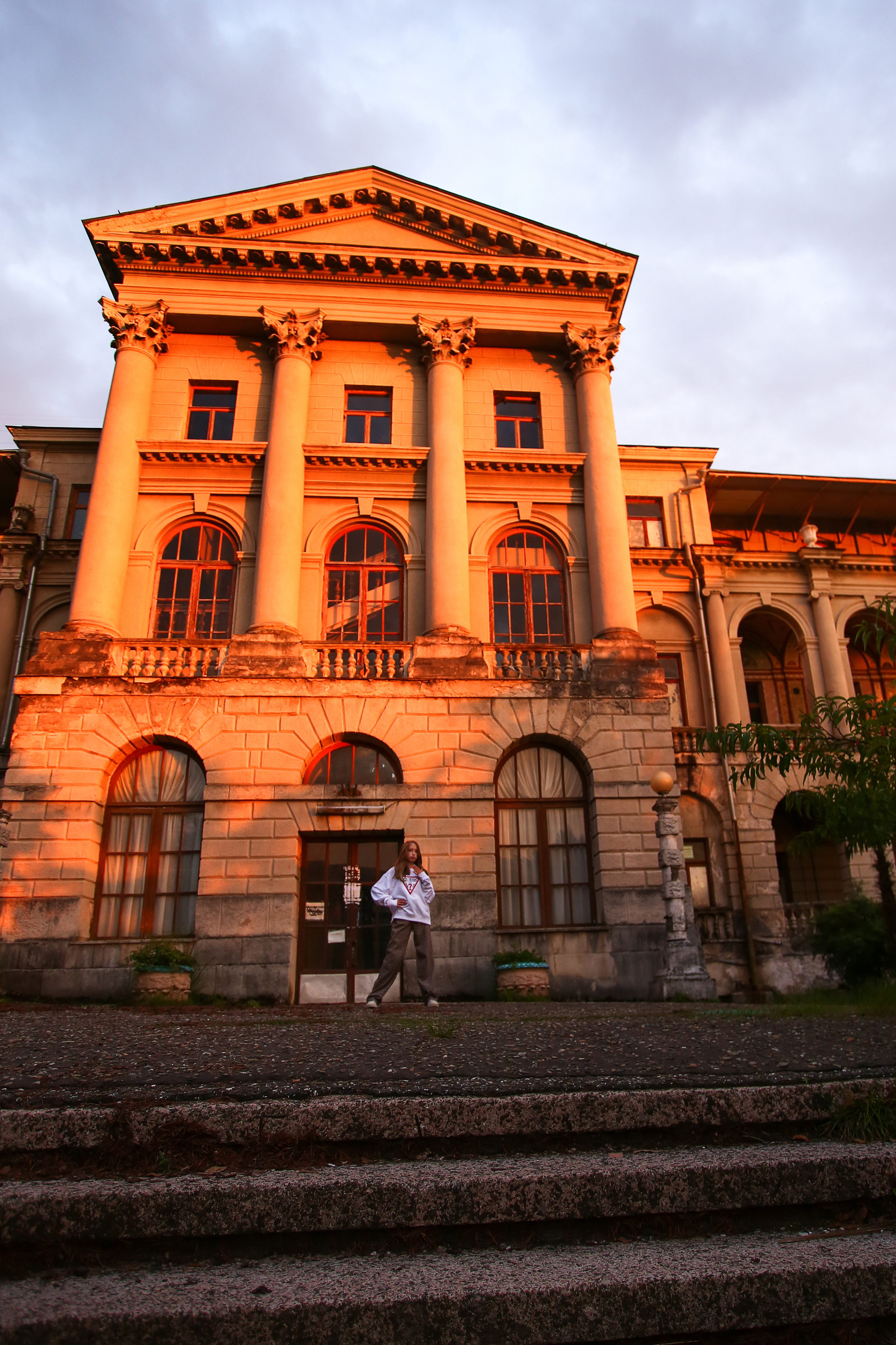 Санаторий Орджоникидзе. Милана Довгаль - семейный фотограф и видеограф  в Адлере и Сочи