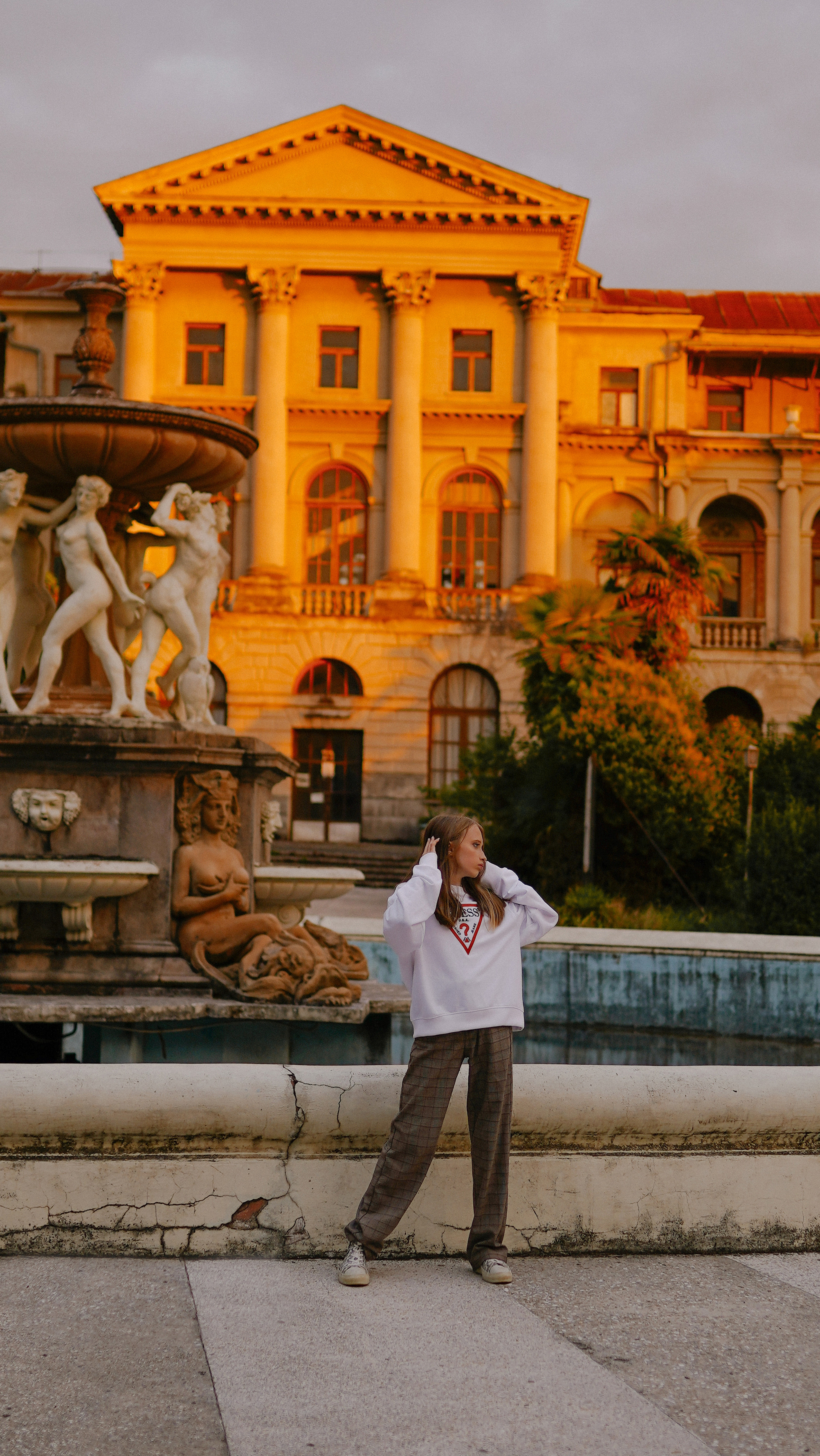 Санаторий Орджоникидзе. Милана Довгаль - семейный фотограф и видеограф  в Адлере и Сочи