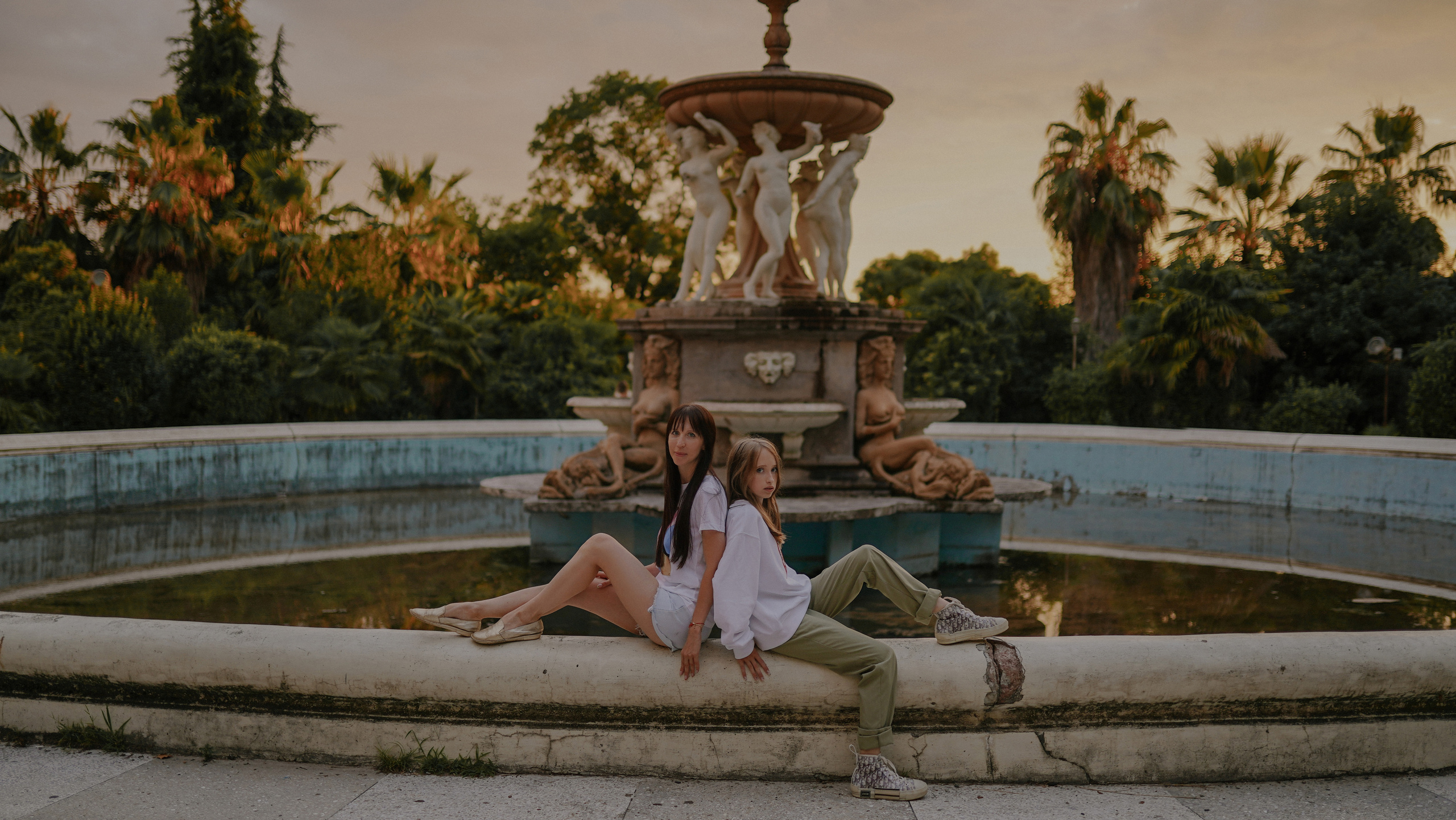 Санаторий Орджоникидзе. Милана Довгаль - семейный фотограф и видеограф  в Адлере и Сочи