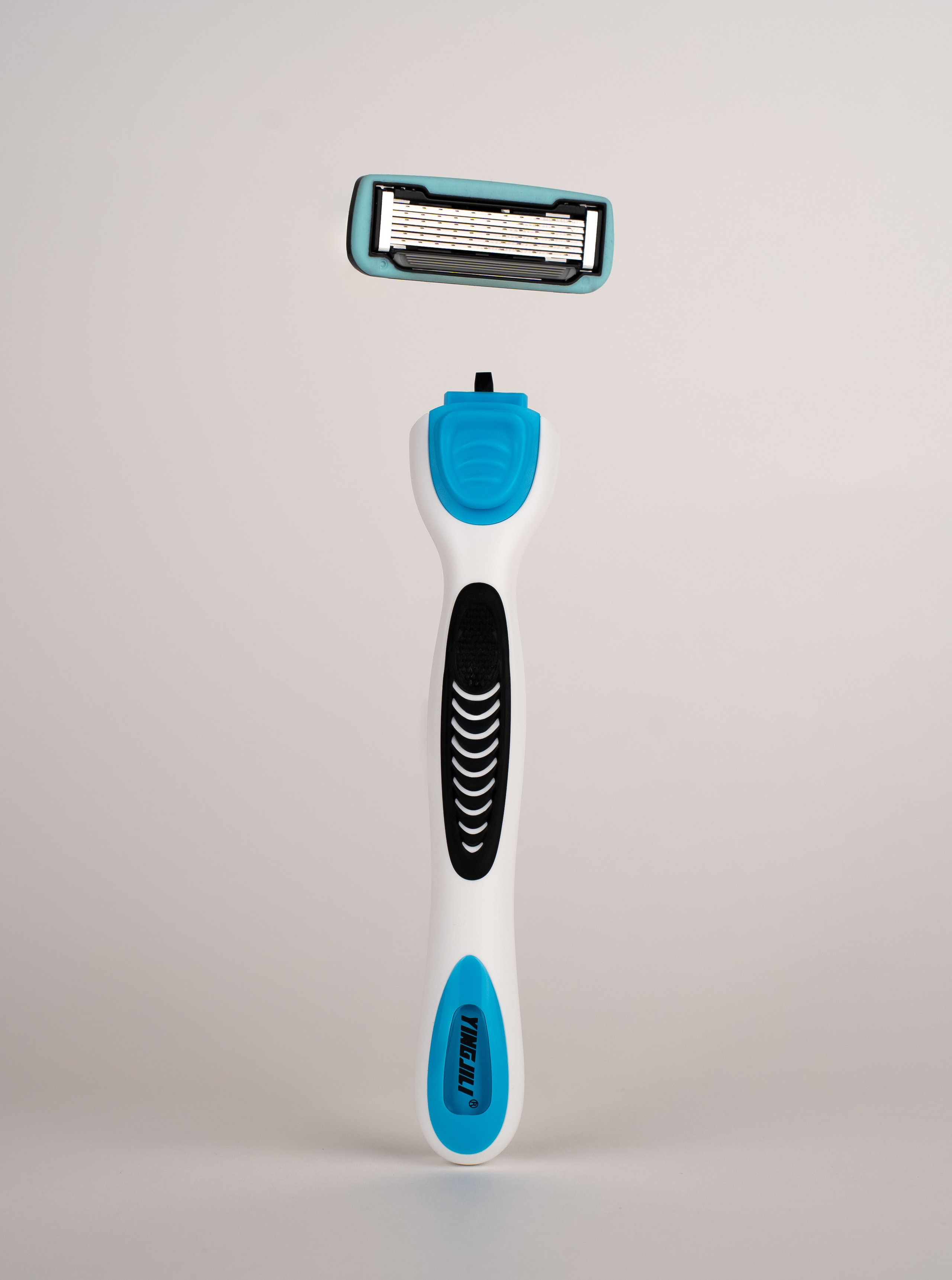 фотосъёмка для маркетплейсов предметная съёмка для маркетплейса фото товаров для Ozon / Wildberries / Яндекс Маркет студийная съёмка для карточек товара видеосъёмка для маркетплейсов контент для карточек товара продающие фото для Wildberries профессиональные фото для маркетплейсов видеообзор товара для Ozon / WB видеоинструкция для маркетплейса лукбук для маркетплейсов инфографика для маркетплейса  видеосъёмка продакшн студия полного цикла производство видео под ключ создание рекламного ролика видеосъёмка для бизнеса креативная видеосъёмка съемка видеообзоров имиджевое видео для бренда промо ролик под маркетплейс видеоролик под Wildberries / Ozon