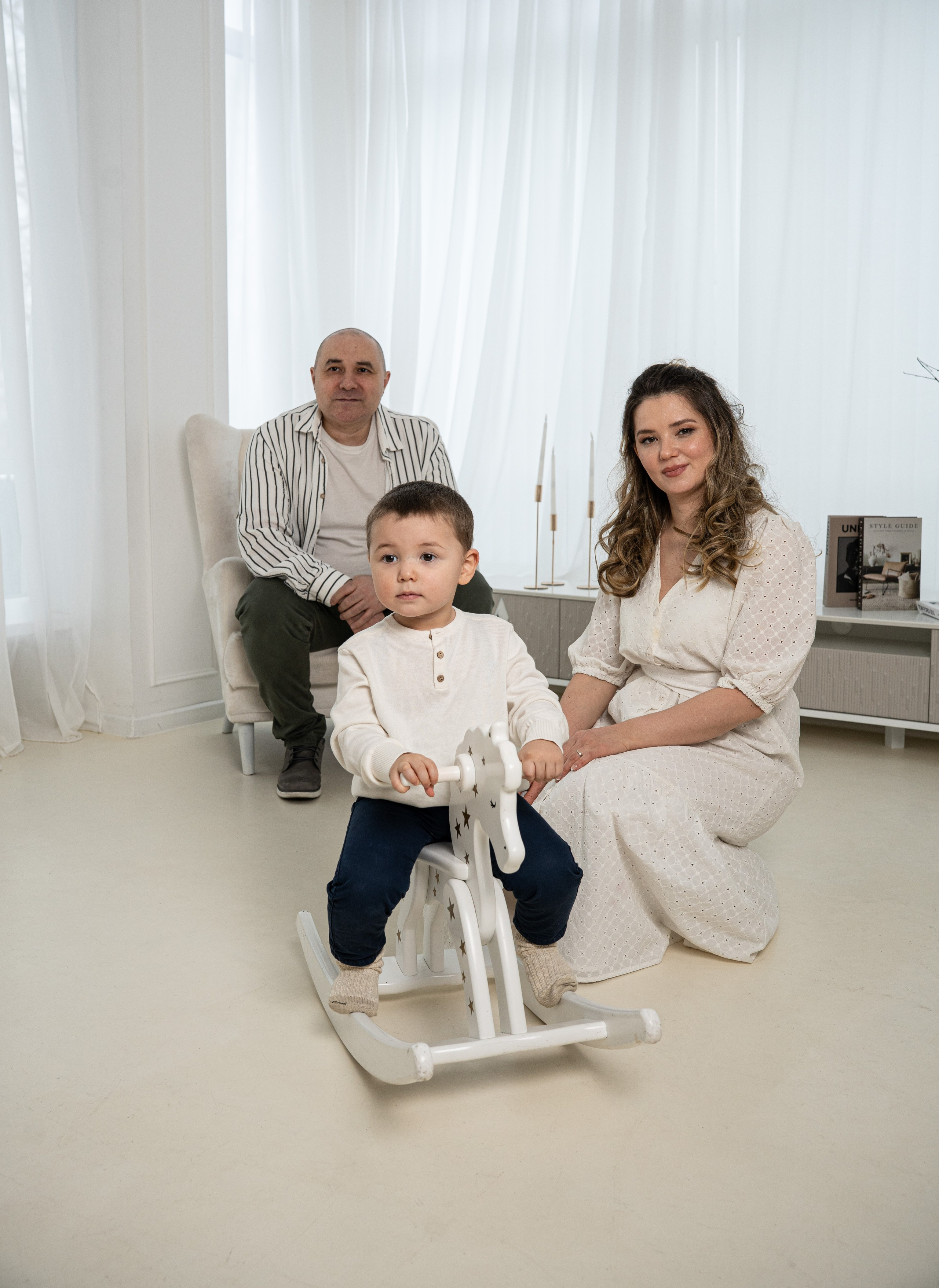 Семейная съёмка для Мадины. Студийный и портретный фотограф в САНКТ-ПЕТЕРБУРГЕИрина Махаон