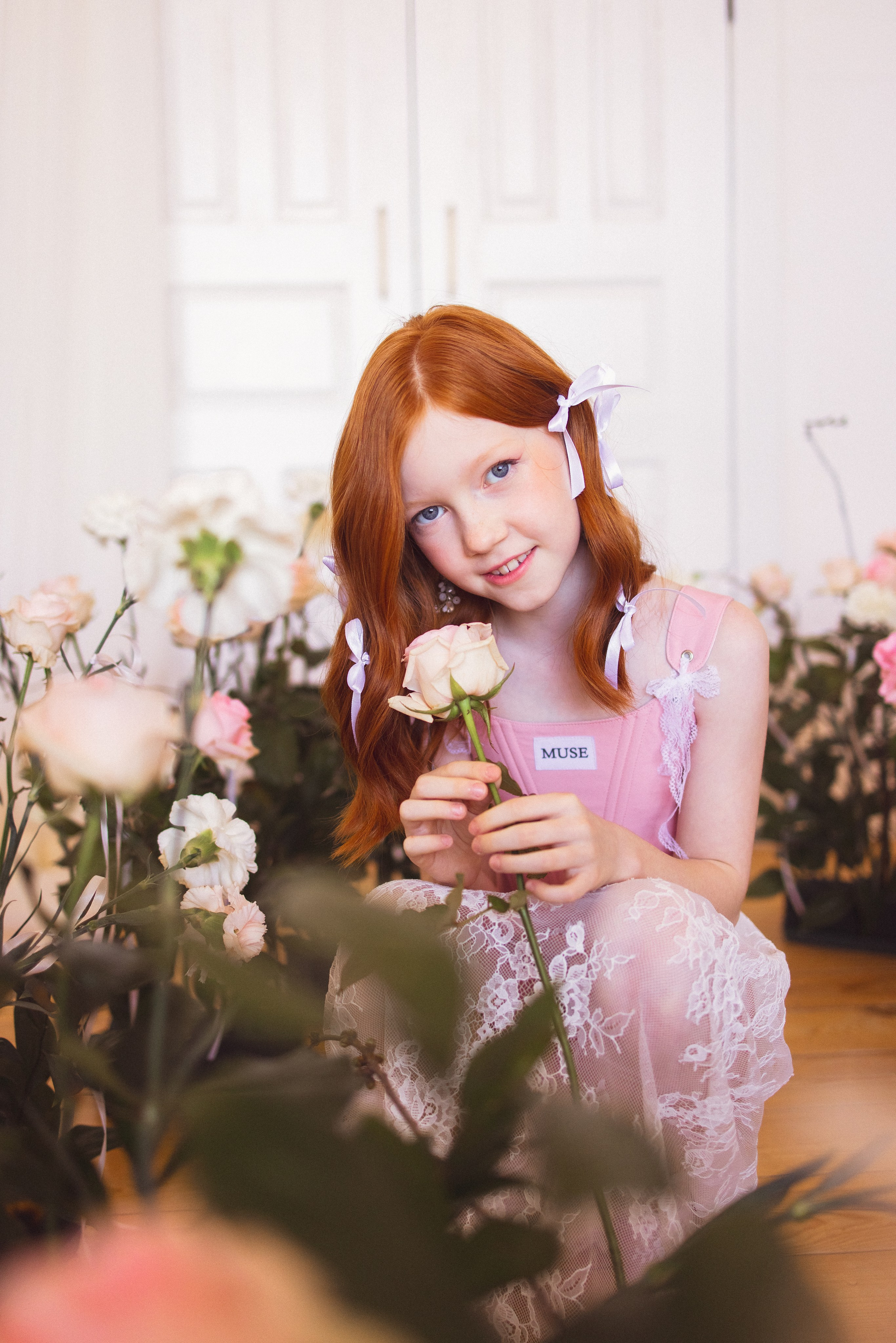 Фотосессия с живыми цветами в фотостудии г. Краснодар. Семейный и детский фотограф в Краснодаре Анна Трашкова