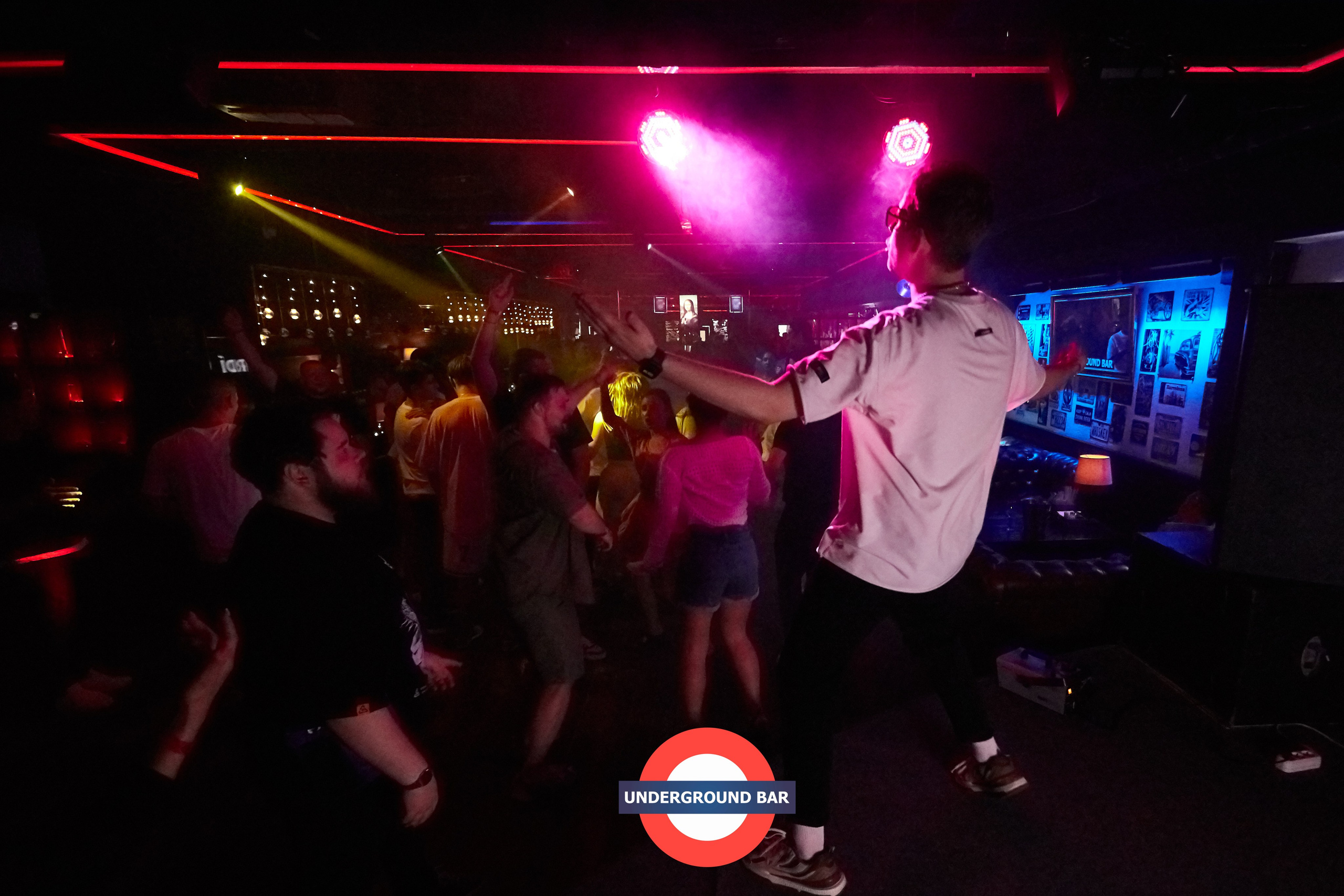 Underground Bar. Репортажный Фотограф