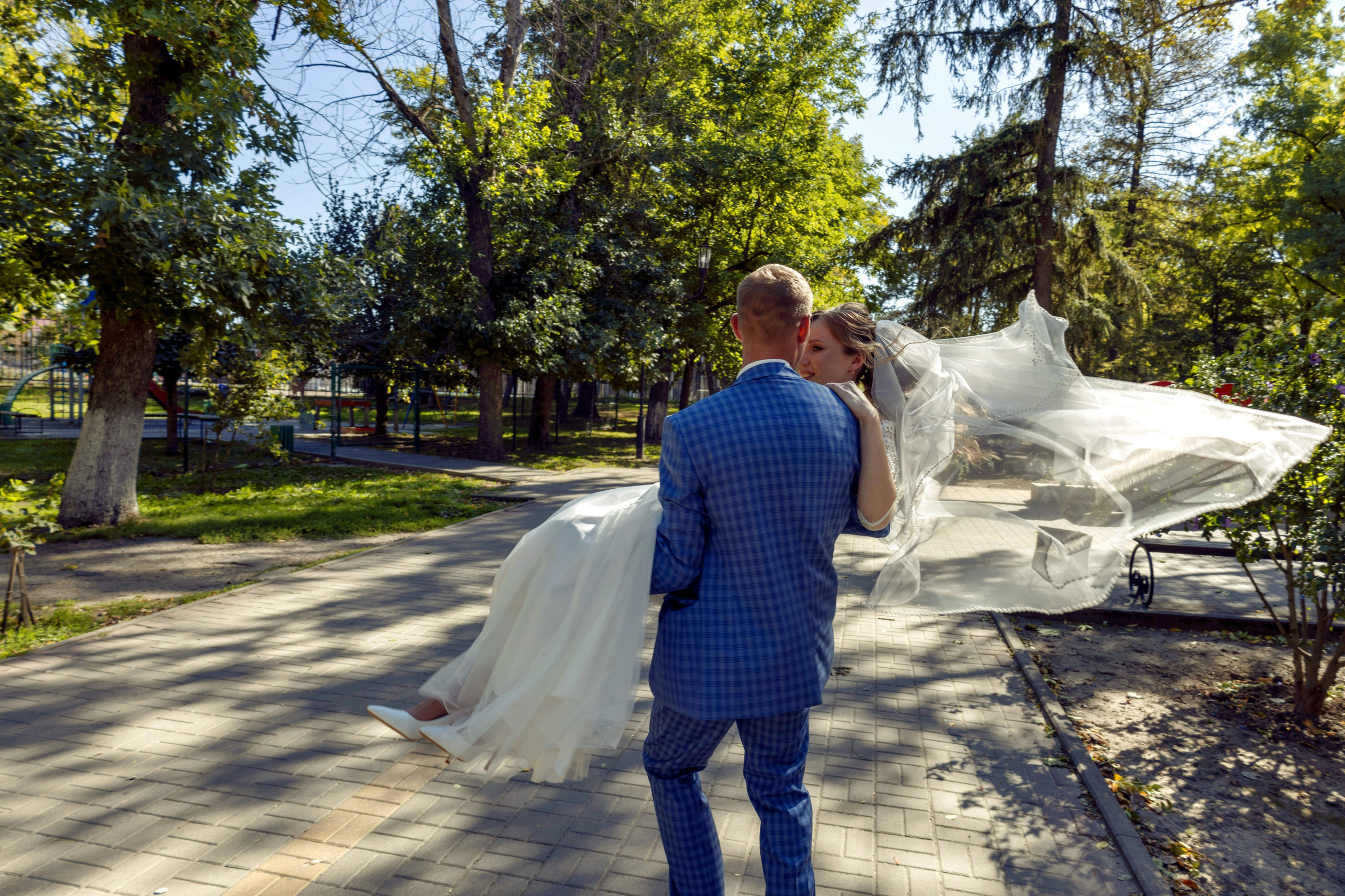 Свадьба замечательной пары и прогулка по городу Азов. Виктор и Вера. Свадебный фотограф ростовская область