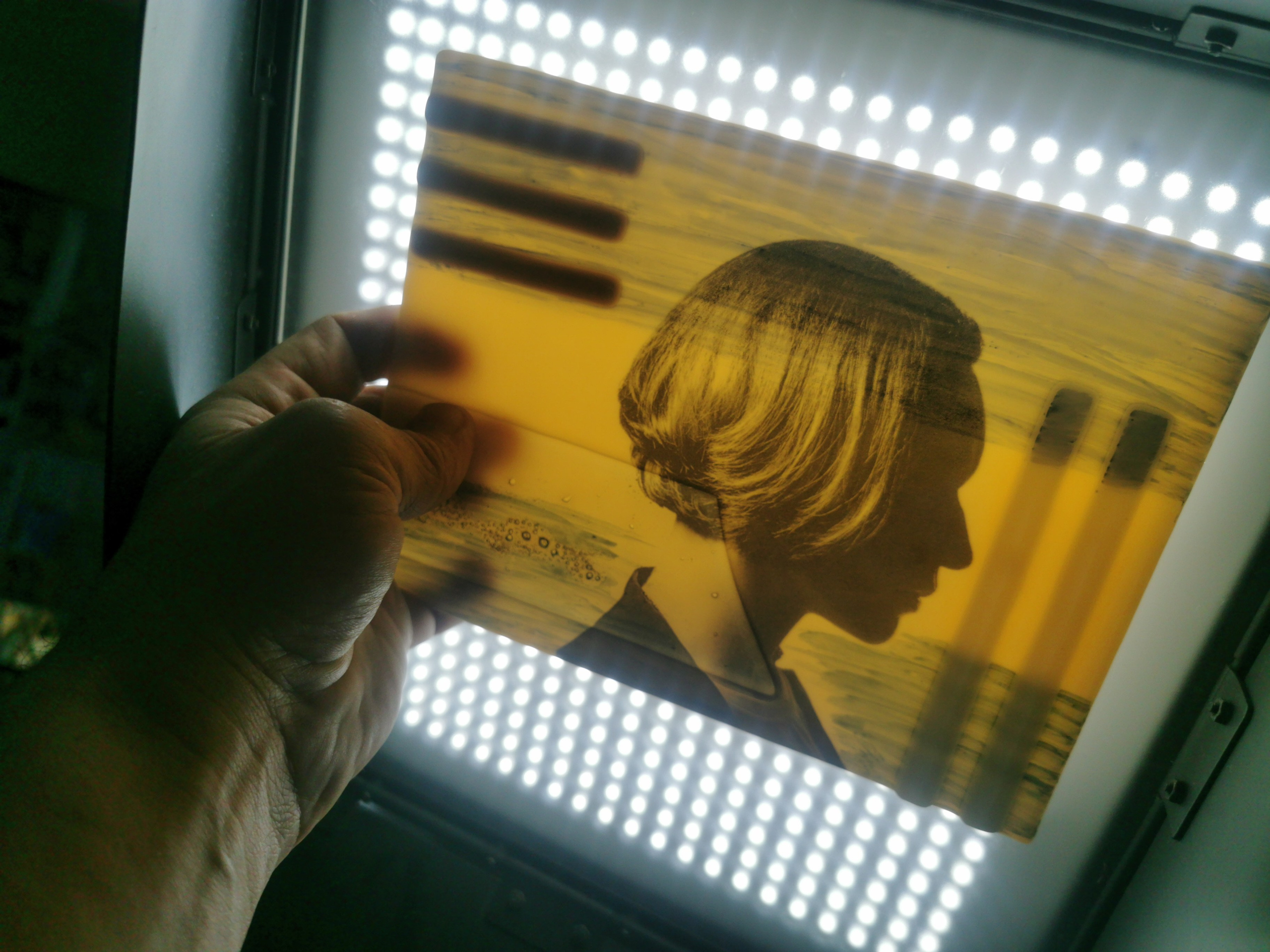 Арт-работа в технике фьюзинга с использованием фото-портрета. Создание фото-видео визуала в Воронеже и РФ. Виталий Дедов